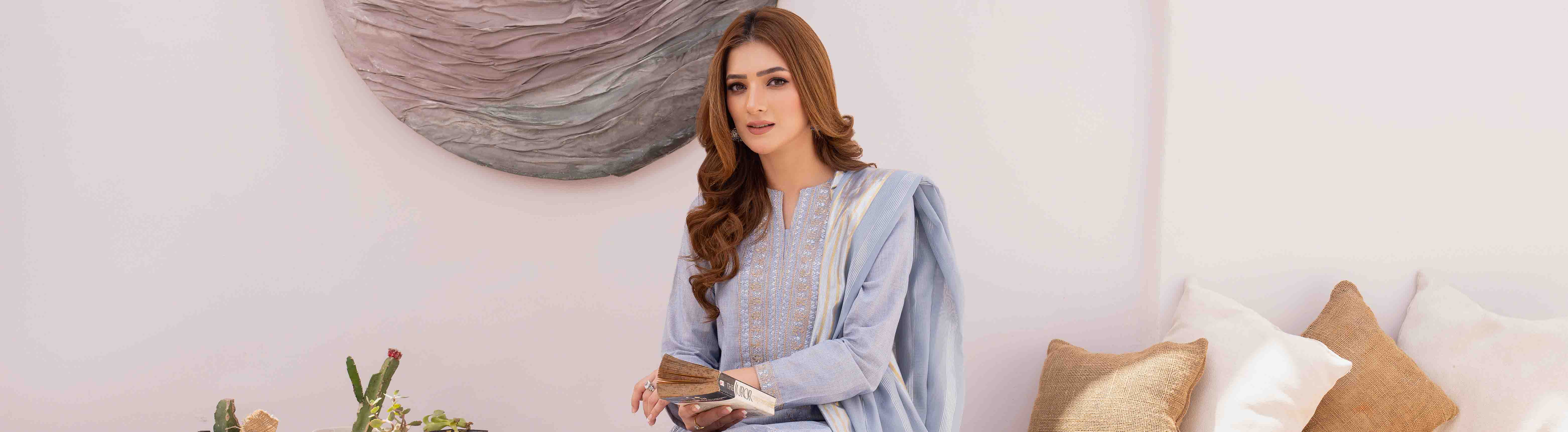 Gulmohar Romanza Embroidered Linen Unstitched 3 Piece Suit - 03 main image 1
