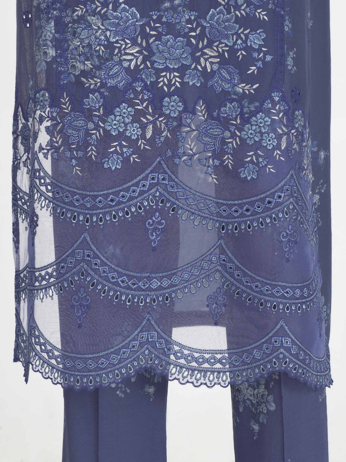 3 Piece Cambric Suit- Embroidered (Pret)