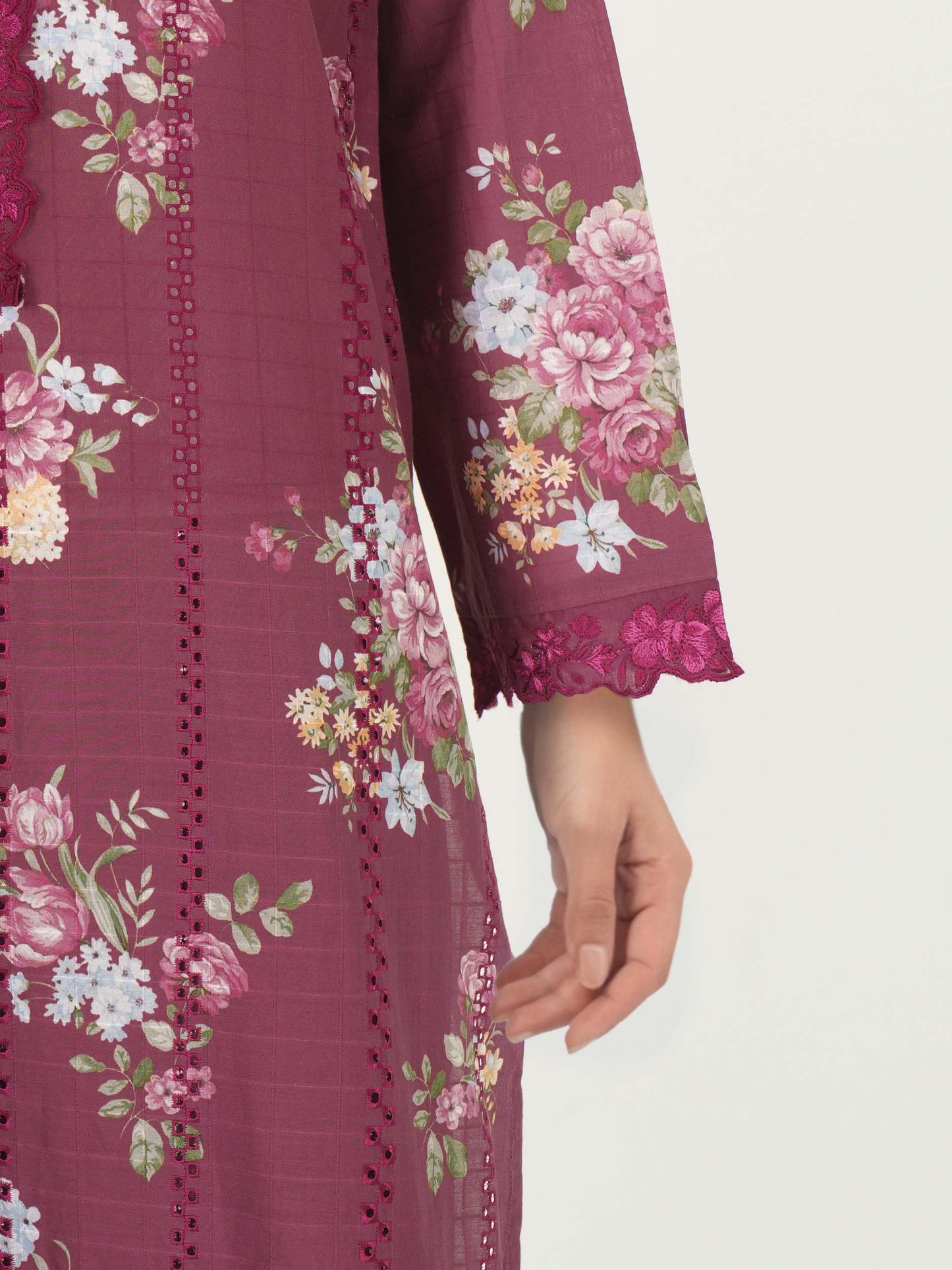 3 Piece Lawn Texture Suit- Embroidered (Pret)