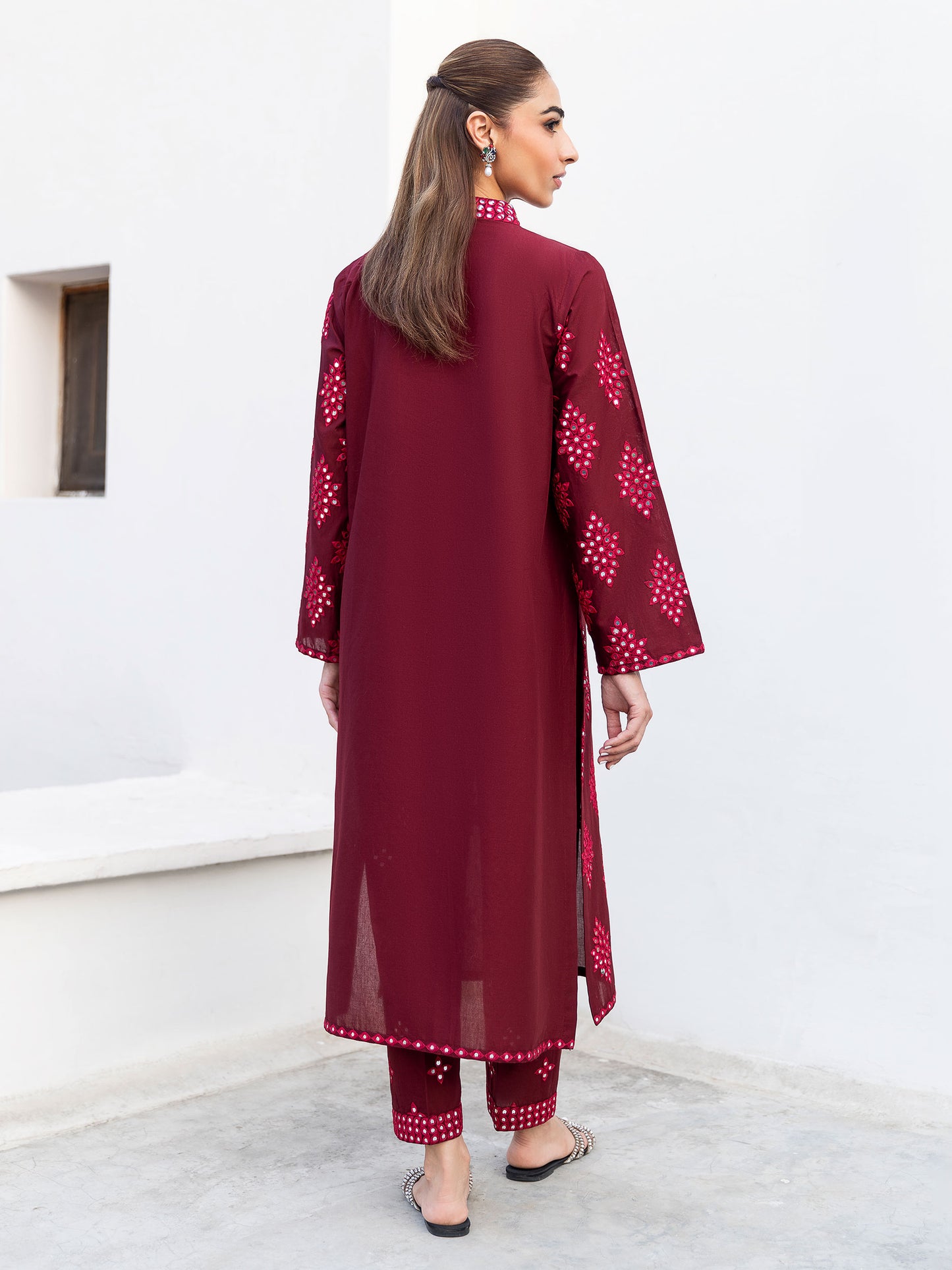 2 Piece Lawn Suit-Embroidered (Pret)
