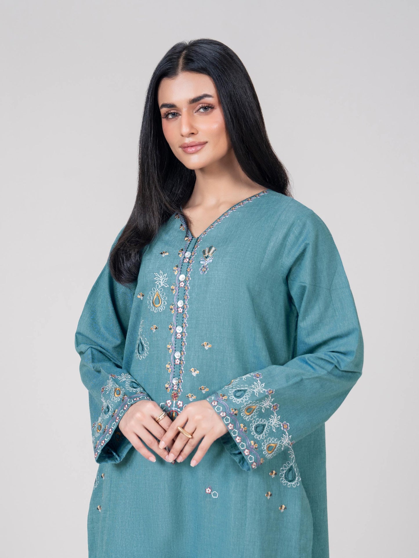 2 Piece Yarn Dyed Suit- Embroidered (Pret)