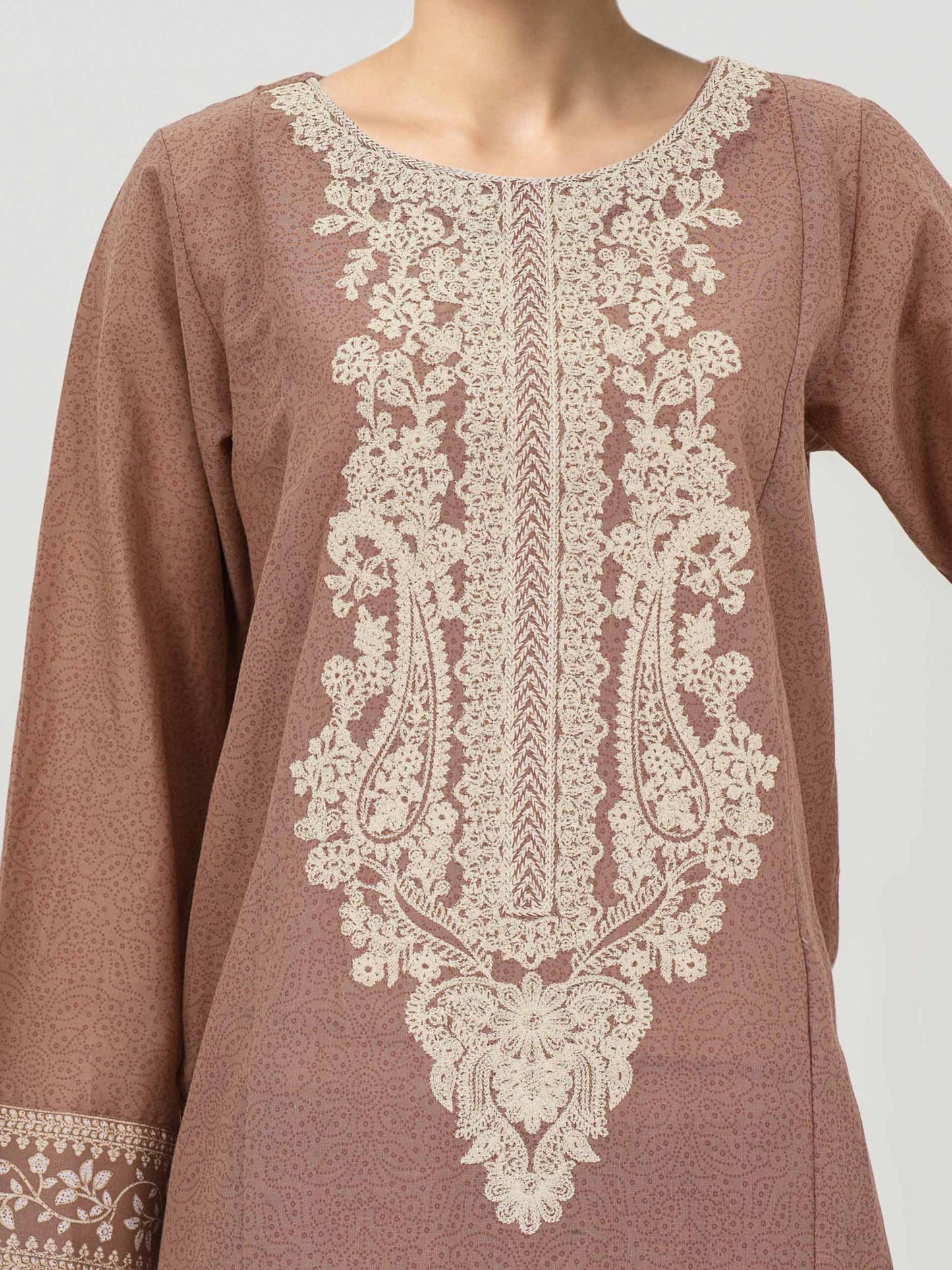 3 Piece Khaddar Suit- Embroidered (Pret)