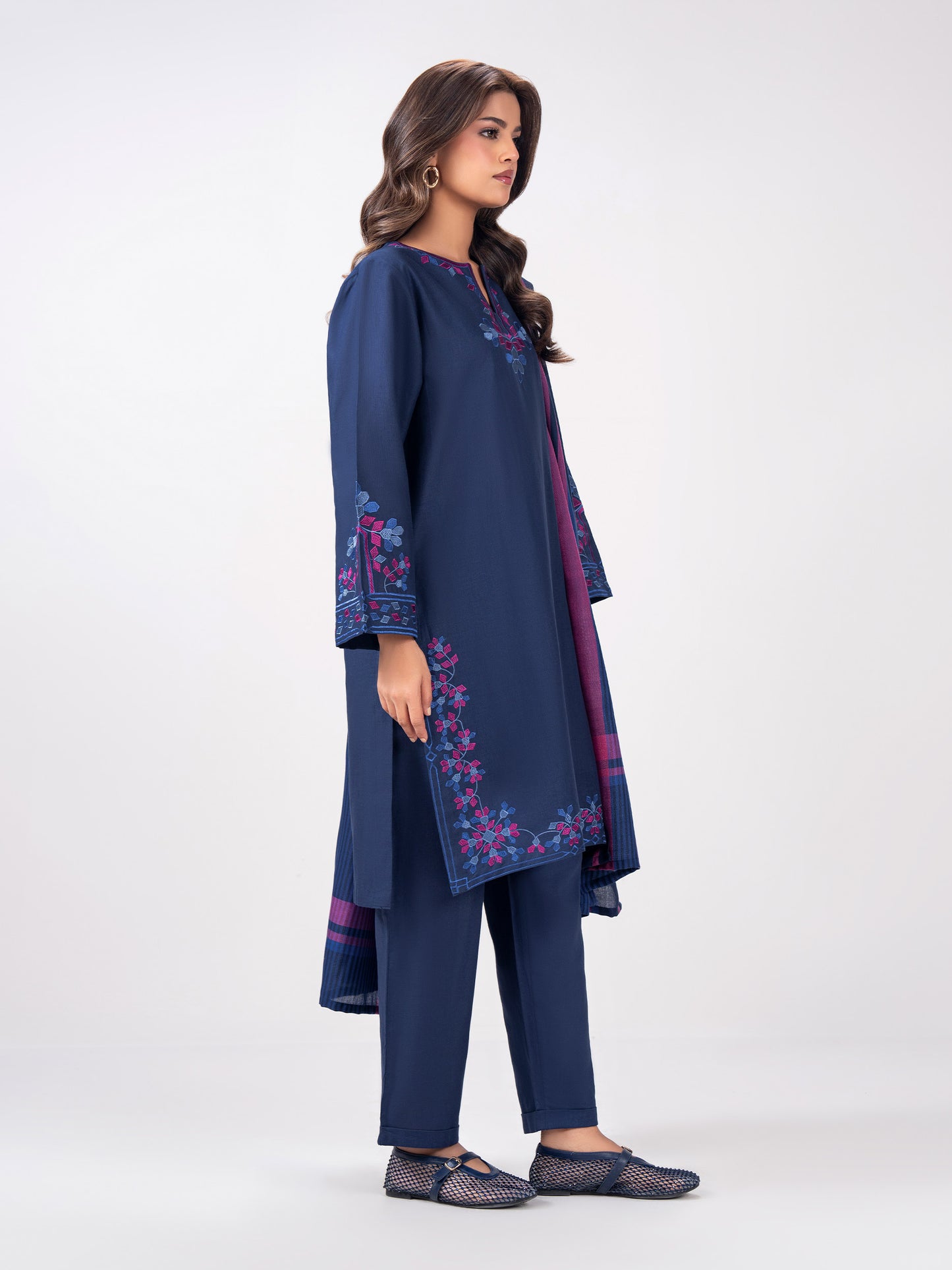 3 Piece Slub Khaddar Suit- Embroidered (Pret)