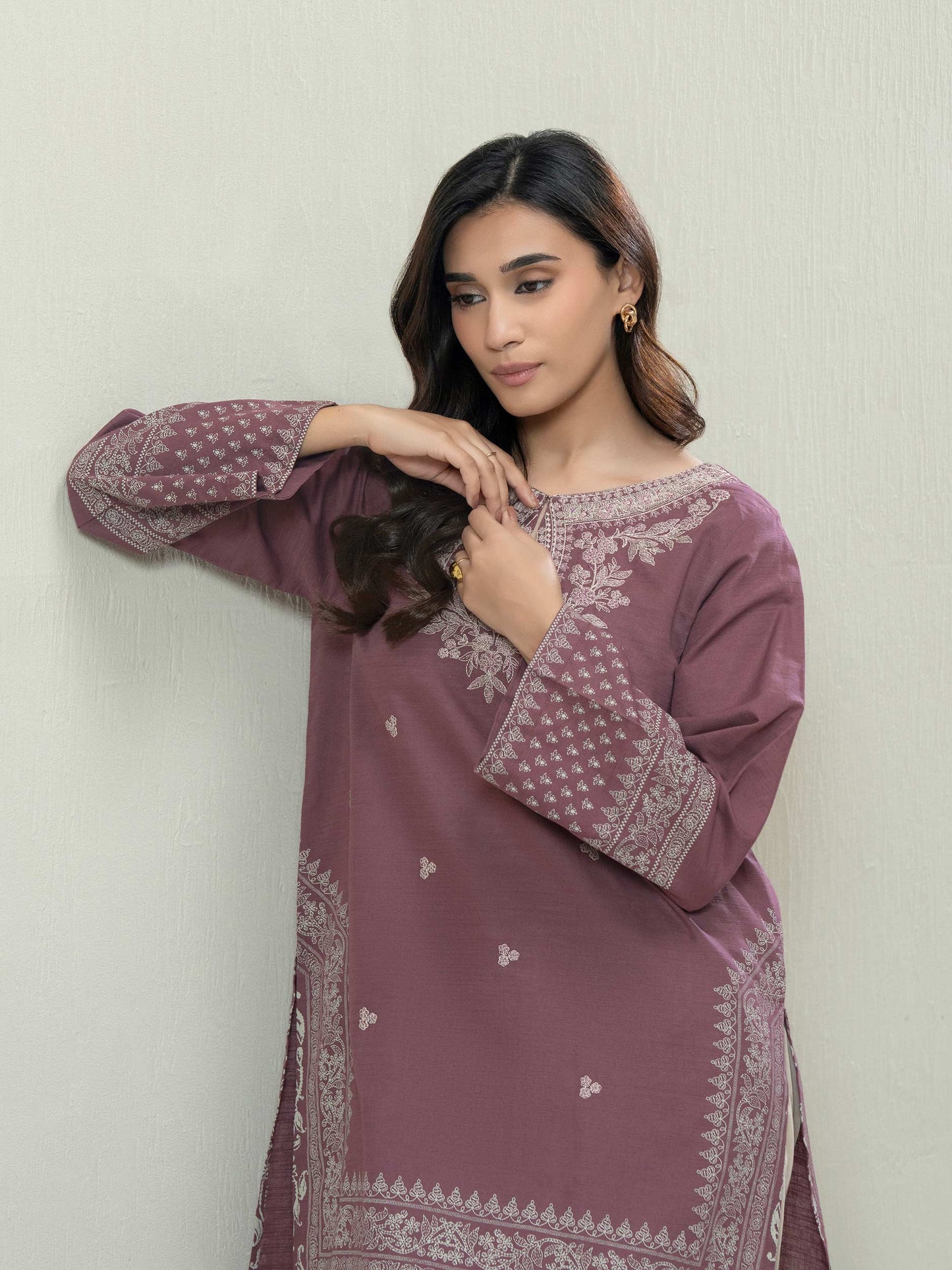 Slub Khaddar Shirt- Embroidered Pret