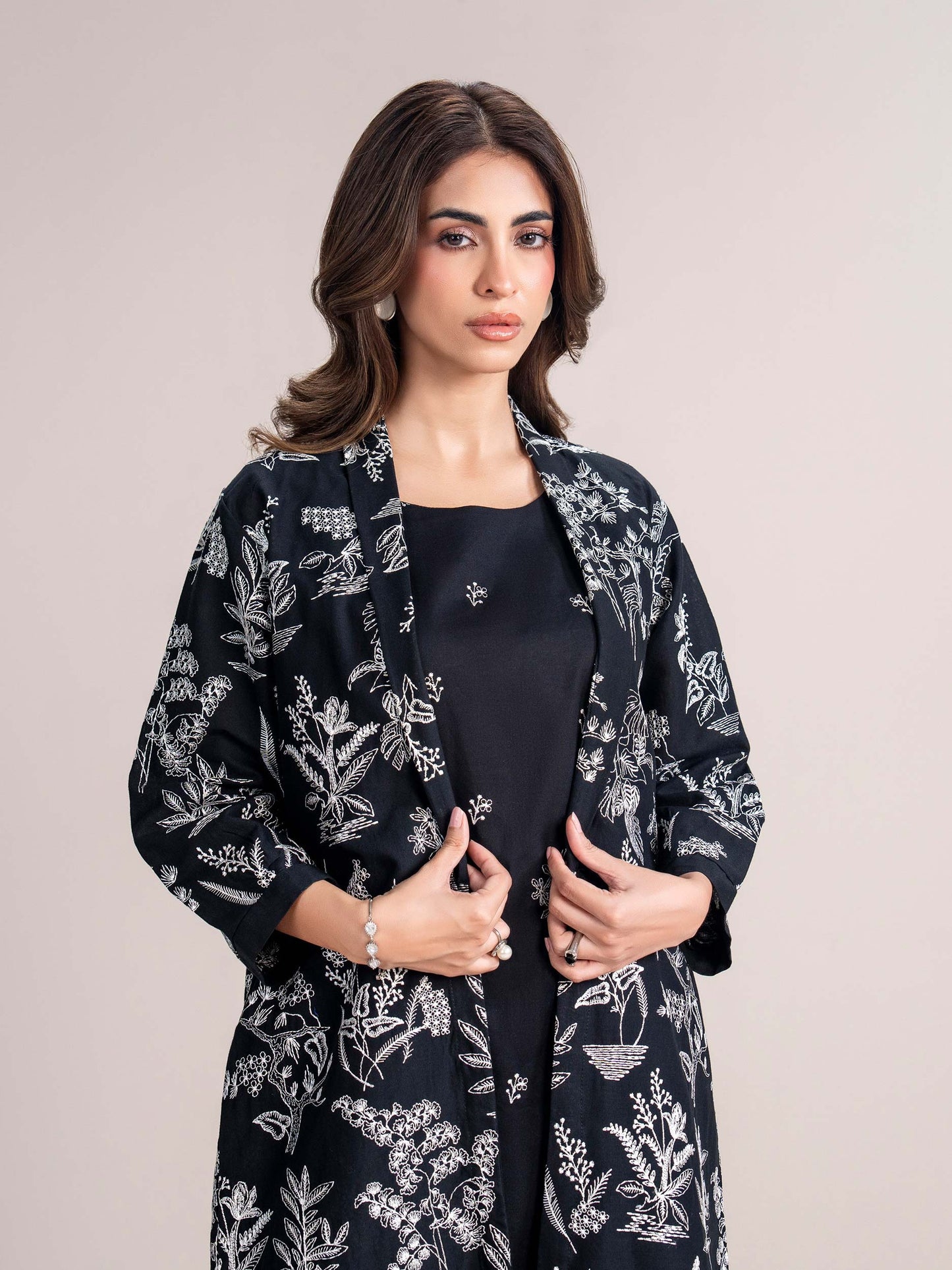 2 Piece Cardigan Khaddar Suit- Embroidered (Pret)
