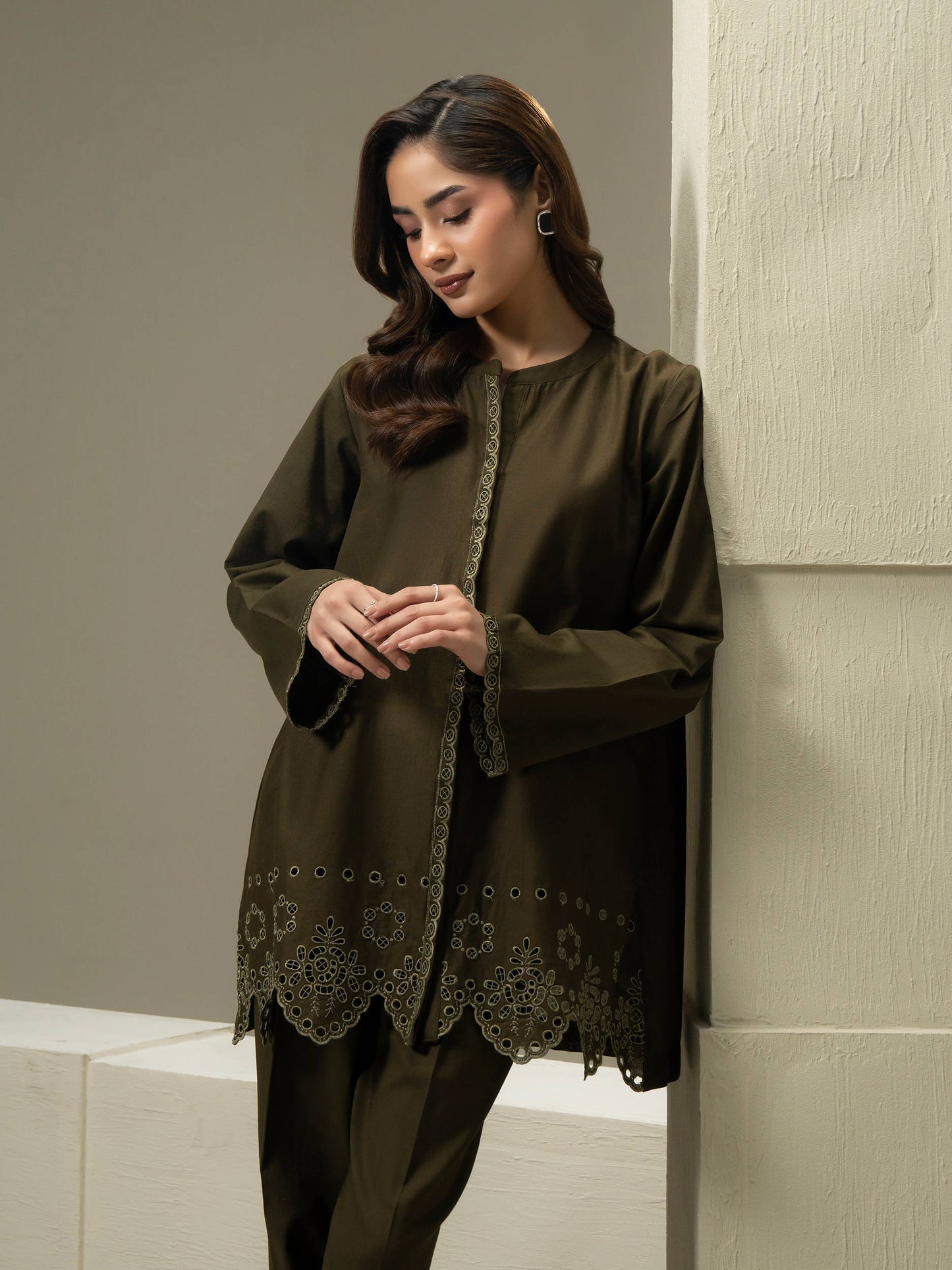 Khaddar Co-ord Set- Embroidered