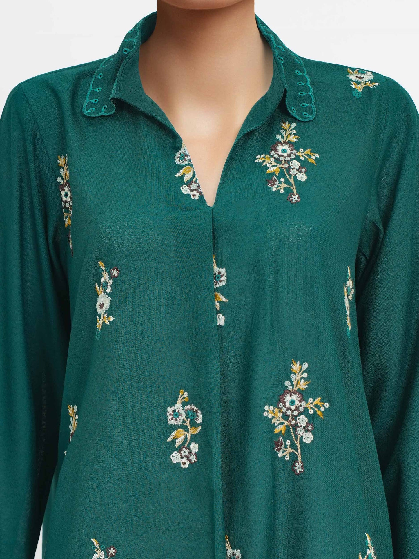 Karandi Co-ord set- Embroidered