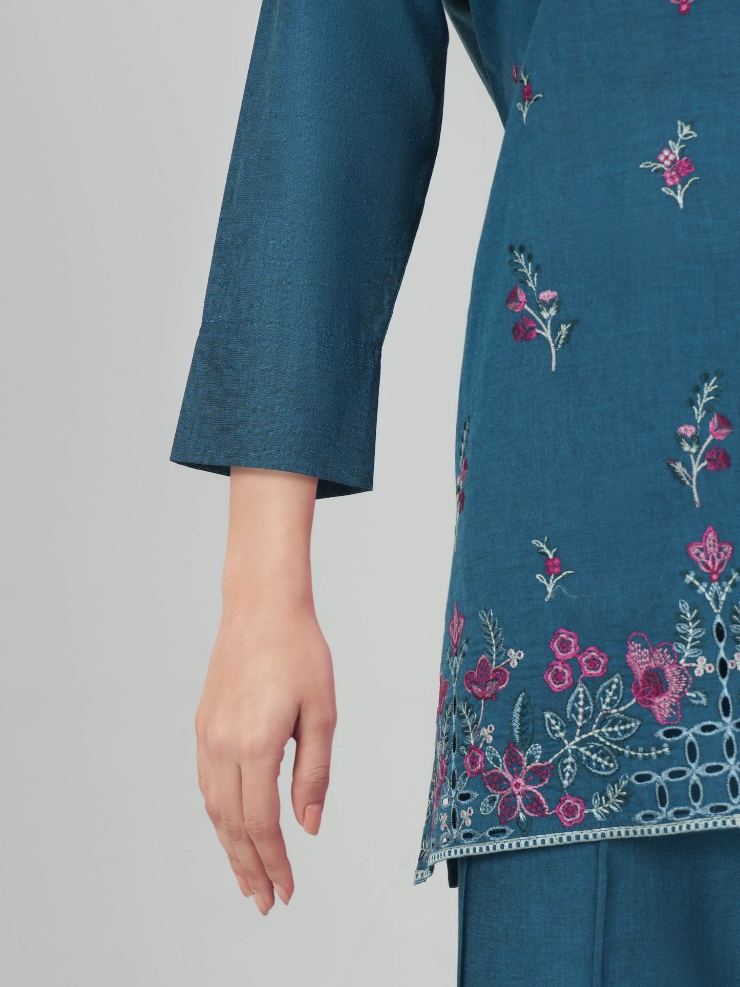 Yarn Dyed Co-ord Set- Embroidered