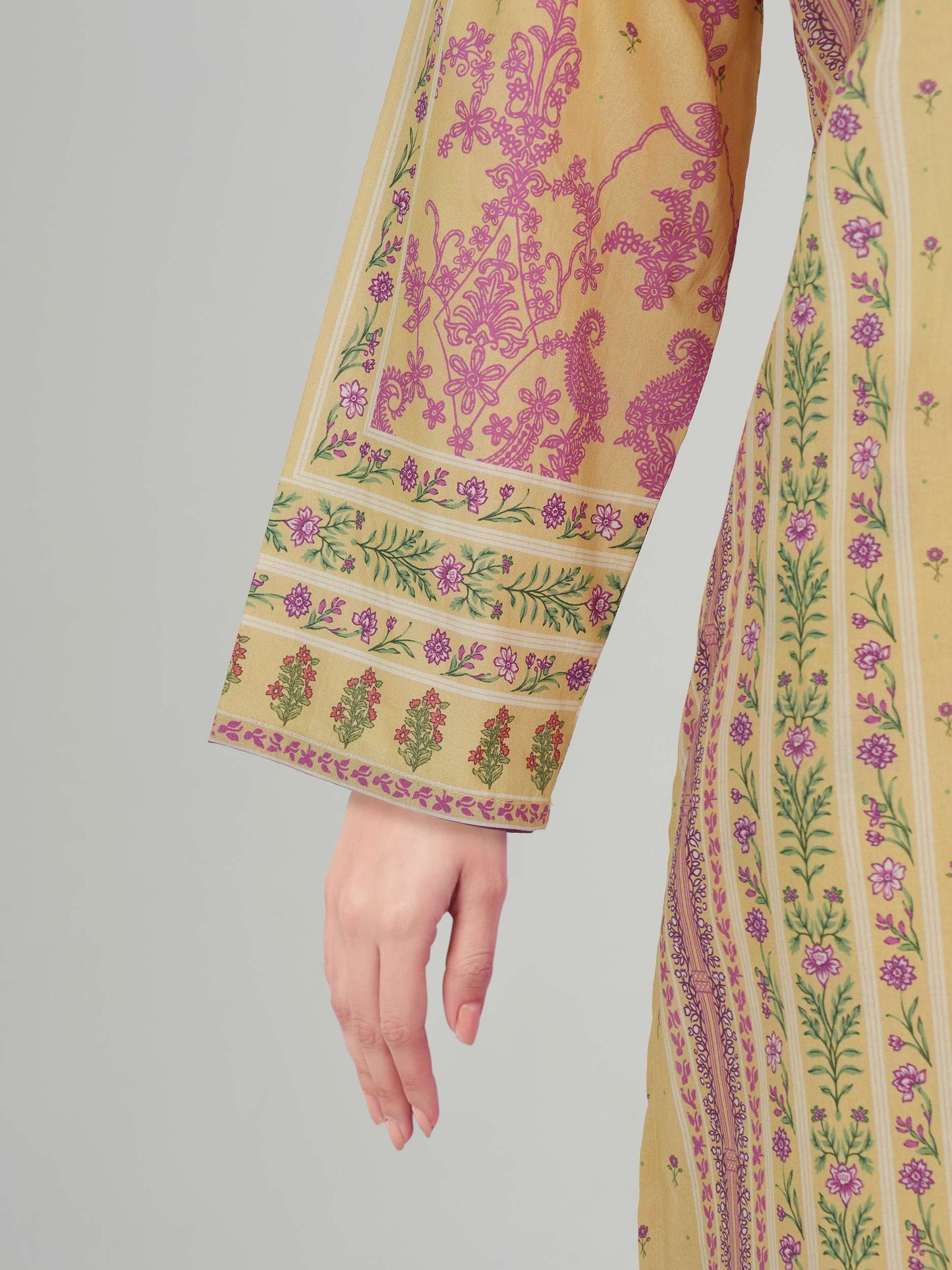 2 Piece Lawn Suit- Embroidered (Pret)