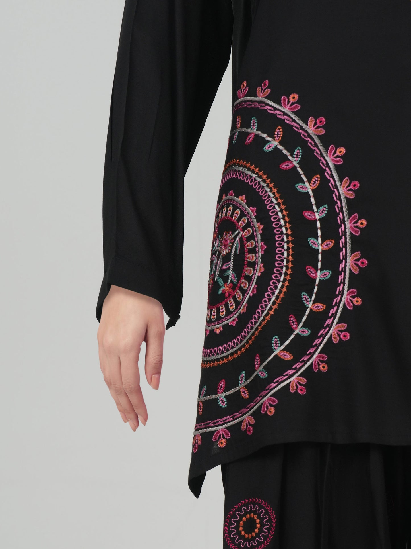 2 Piece Viscose Suit- Embroidered