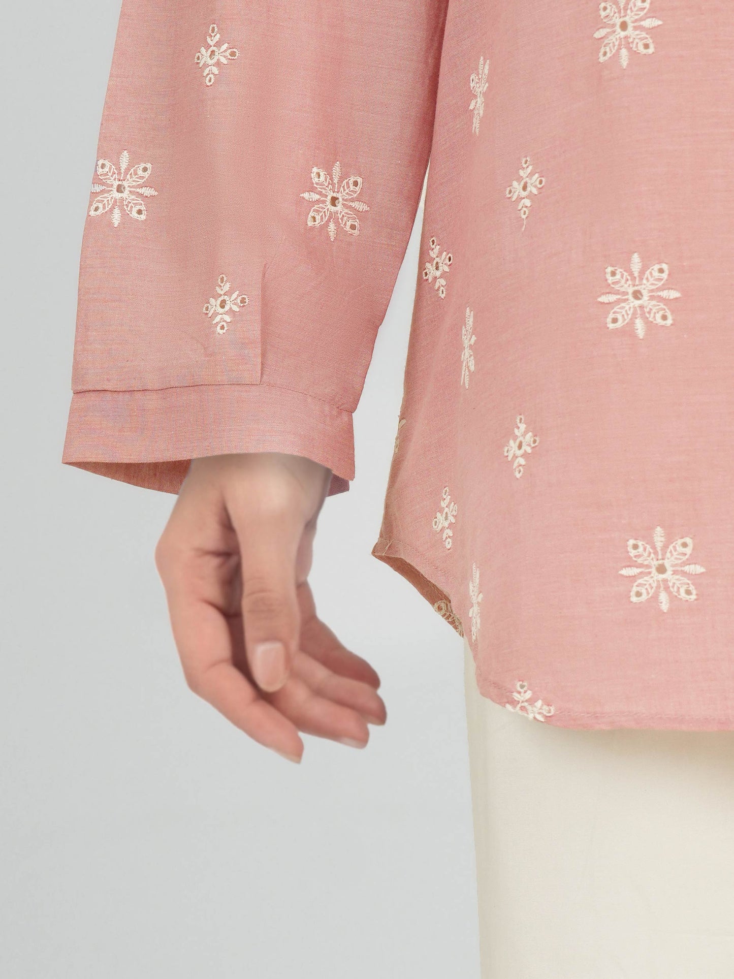 Yarn Dyed Kurti- Embroidered