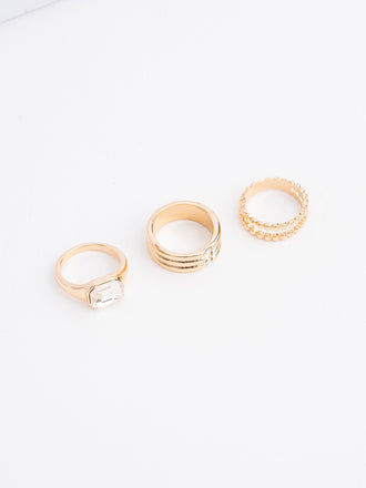 antique-gold-ring-set