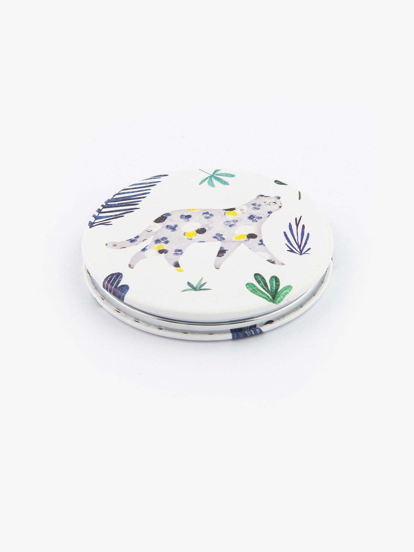 Abstract Compact Mirror