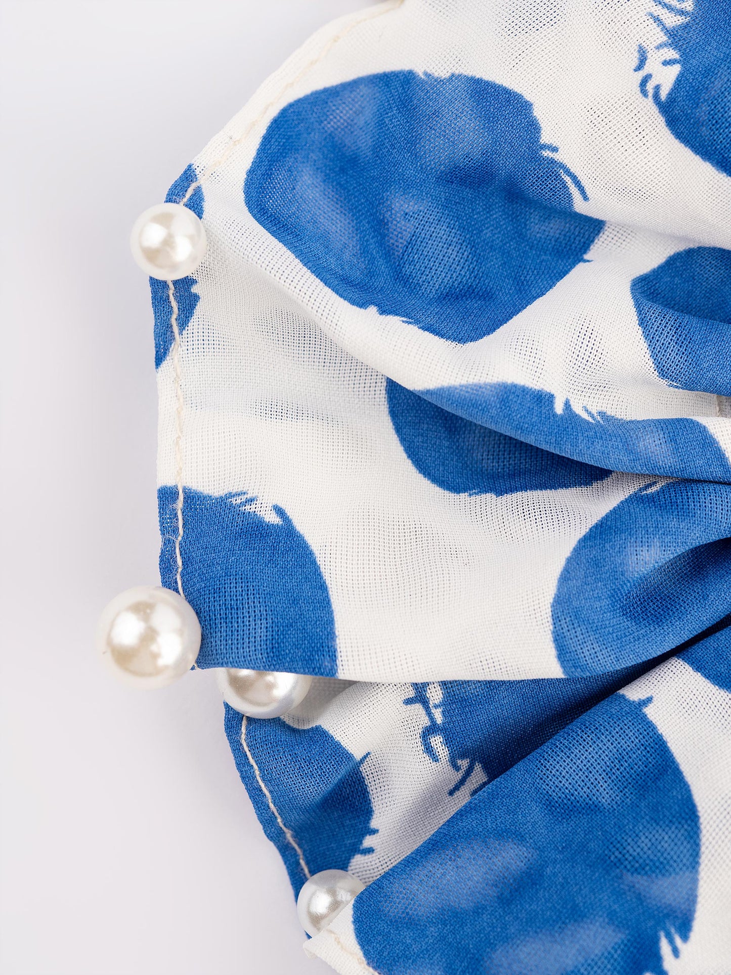 Pearl Embellished Printed Hair Tie