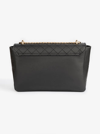 cross-pattern-handbag
