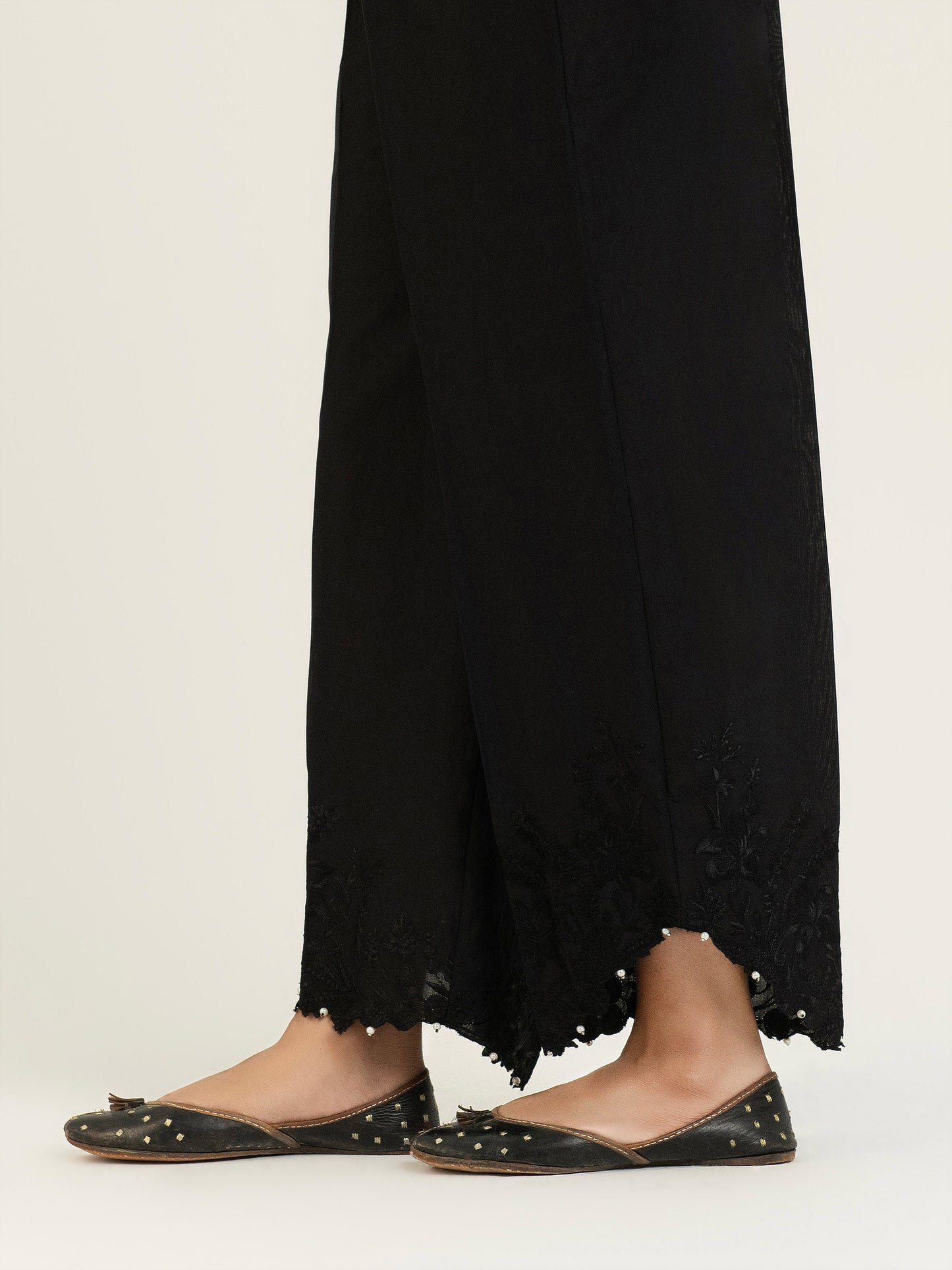 Cambric Trouser-Embroidered (Pret)