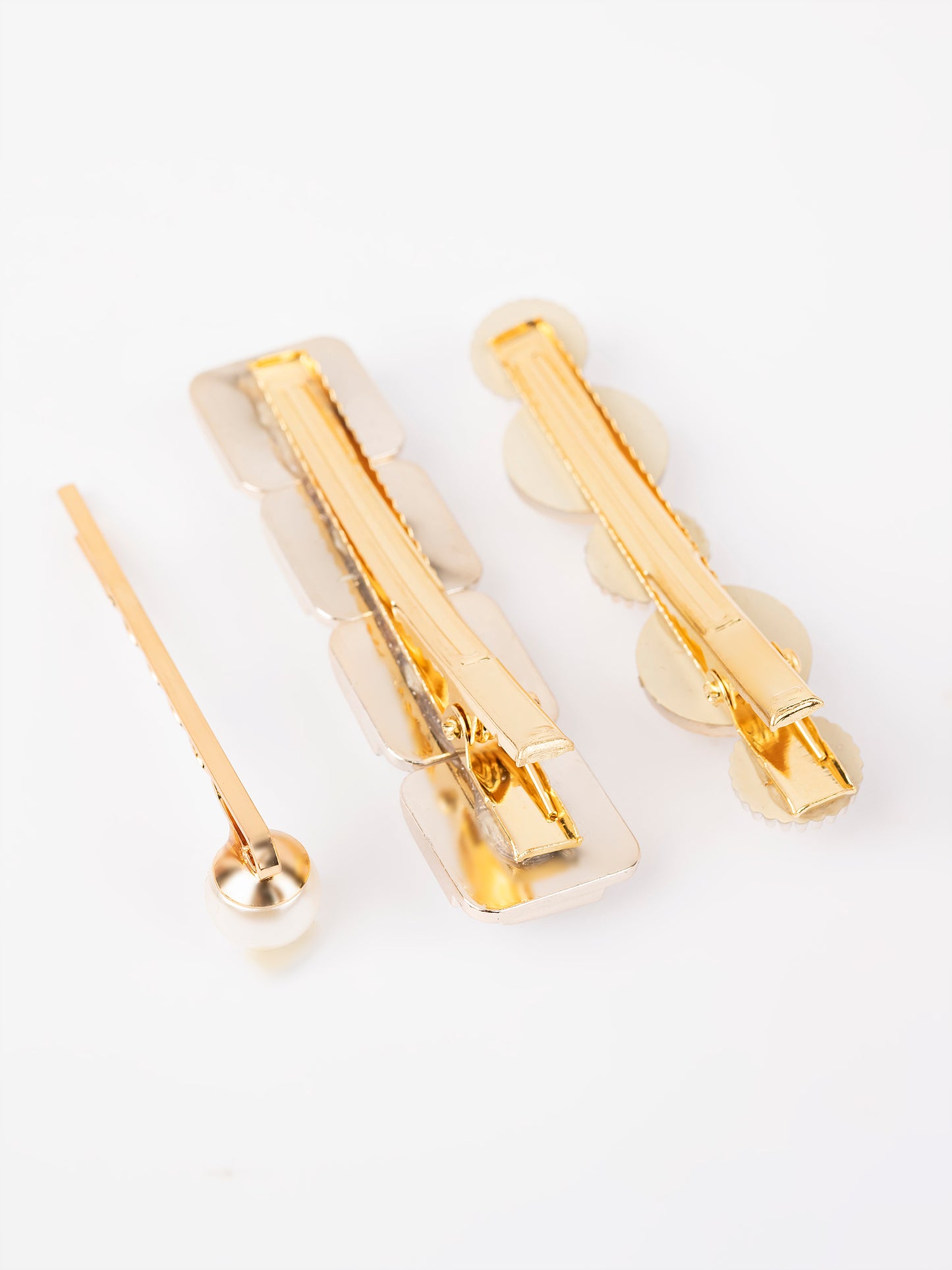 Pearl Embellished Hair Clips