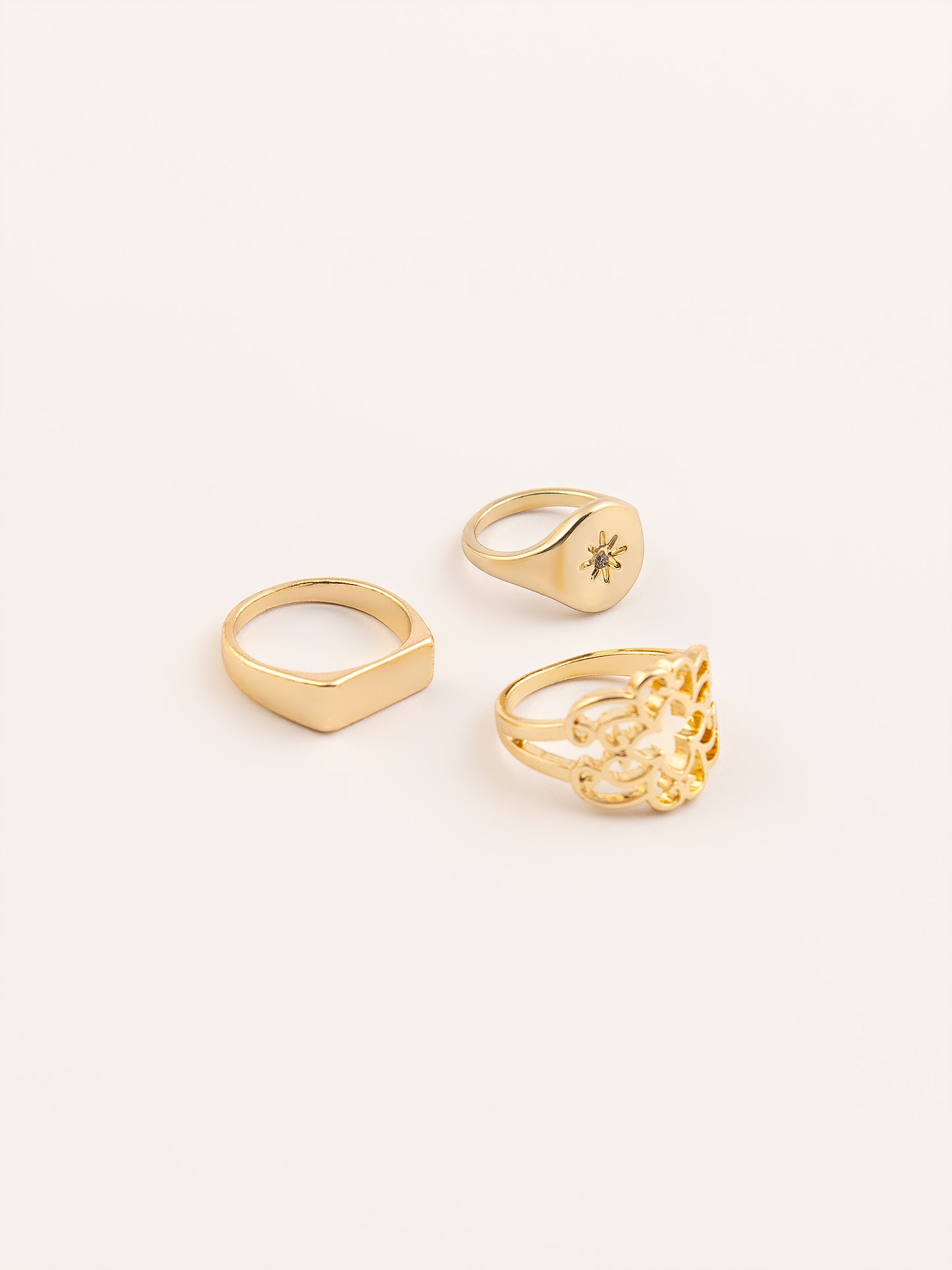 Antqiue Gold Rings Set