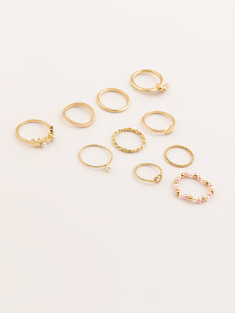 classic-embellished-rings-set