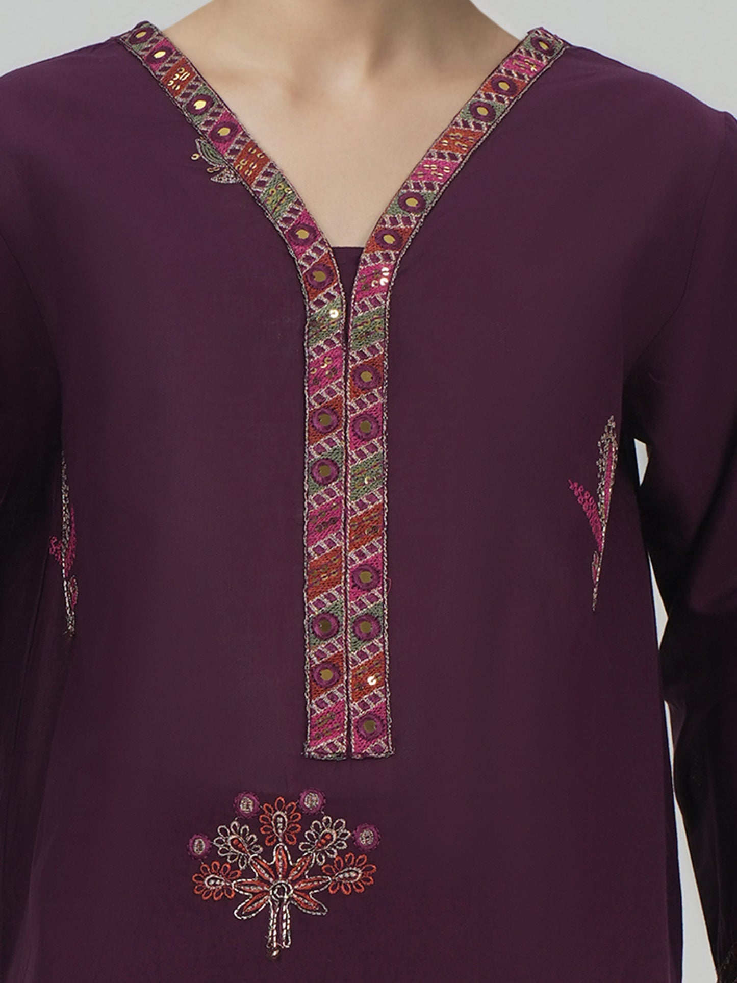 2 Piece Lawn Suit- Embroidered (Pret)