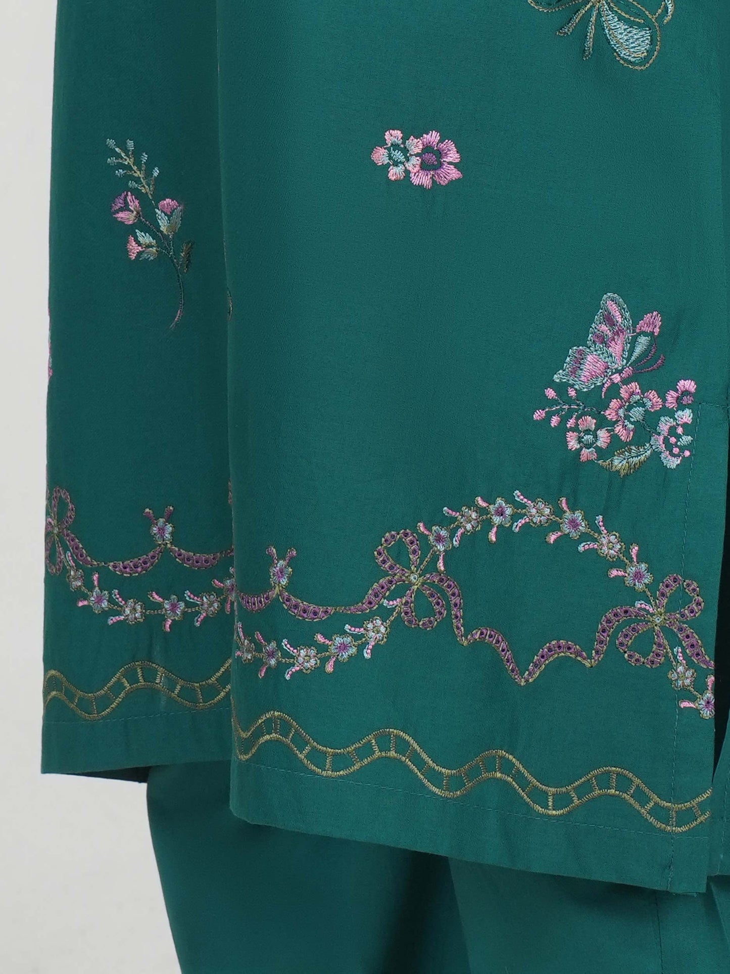 2 Piece Cambric Suit- Embroidered (Pret)