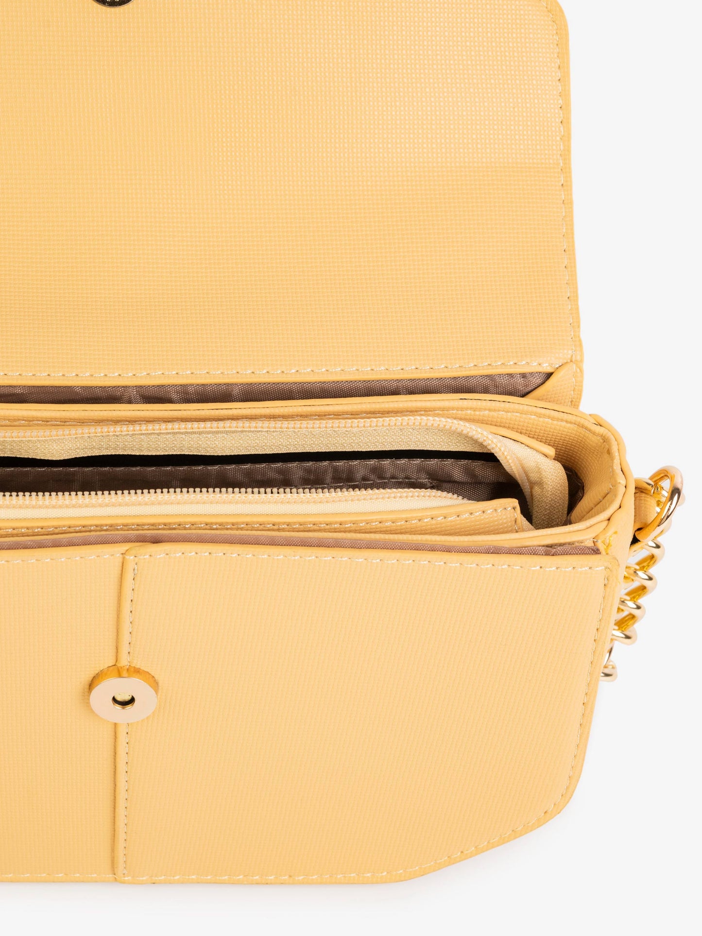 Structured Clutch