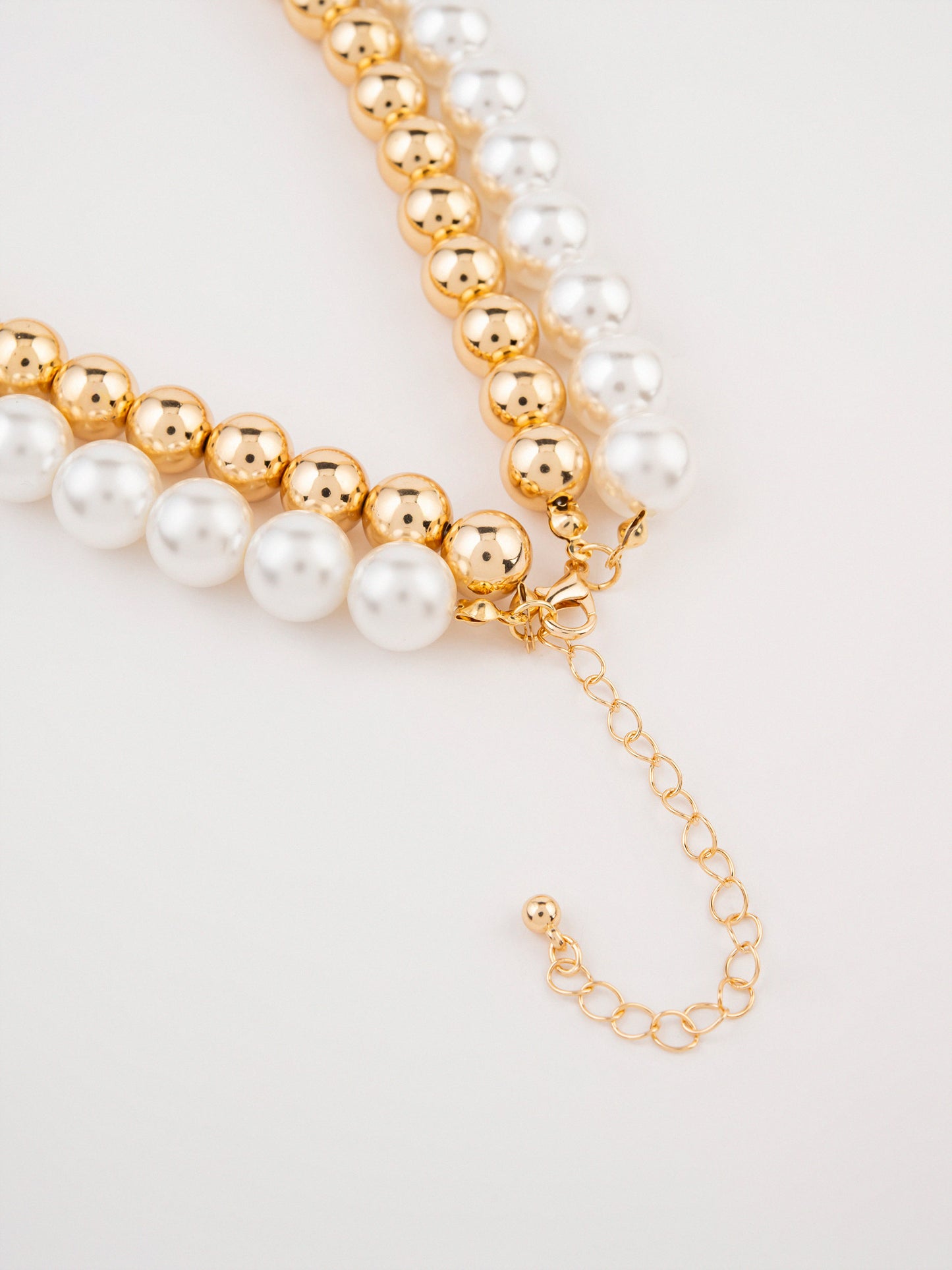 Pearl Beaded Necklace