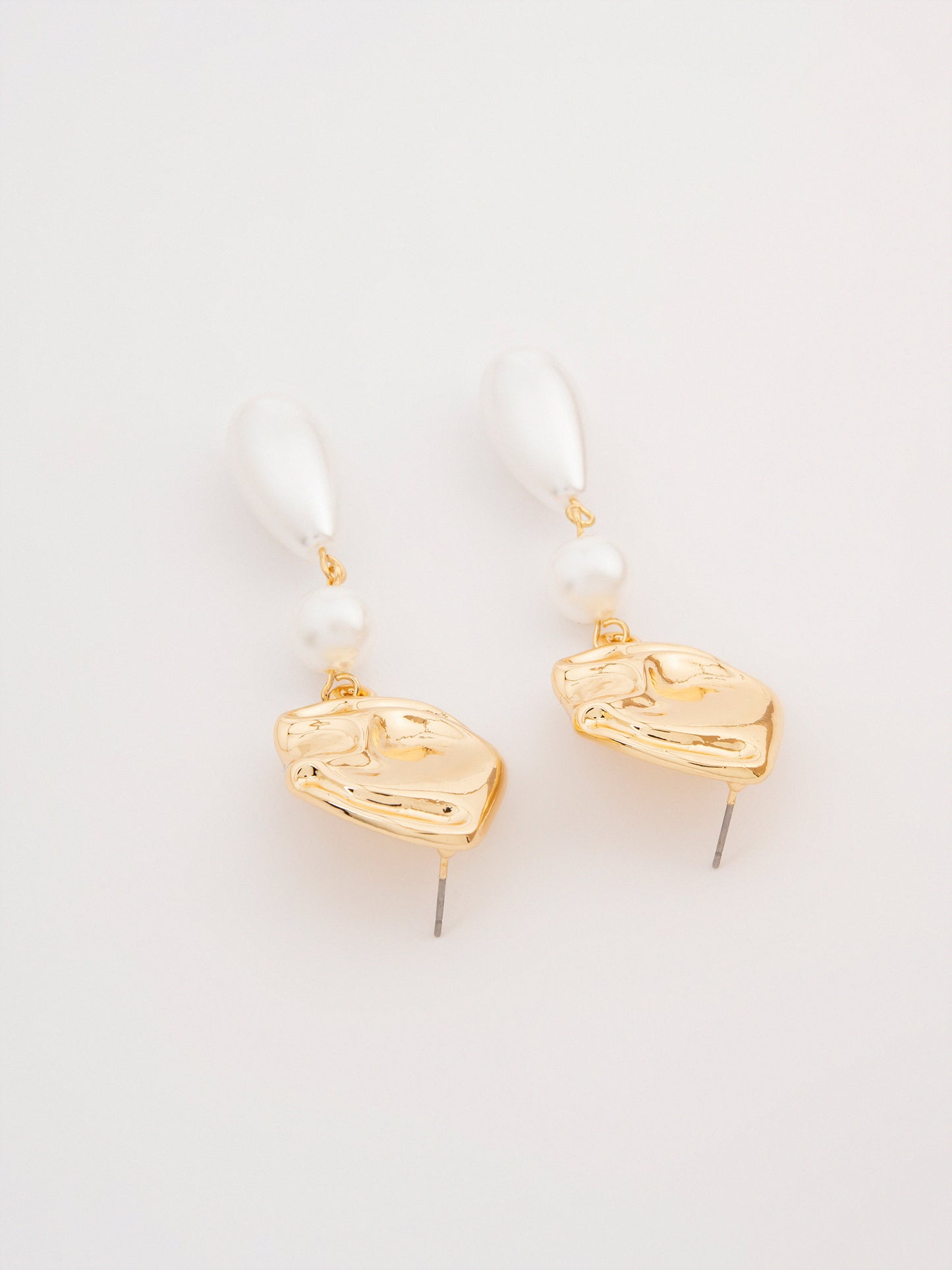 Pearl Drops Earrings
