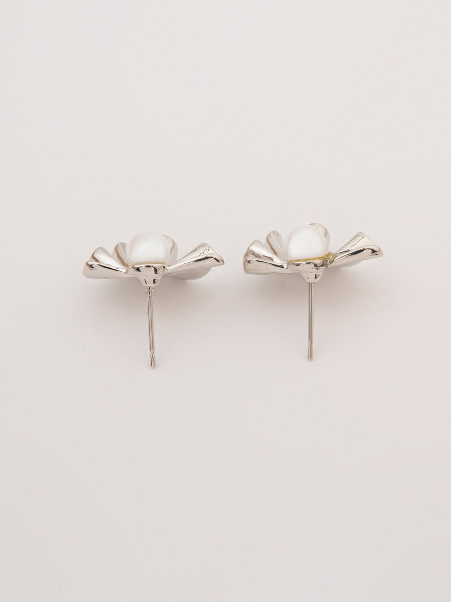Shell Studs