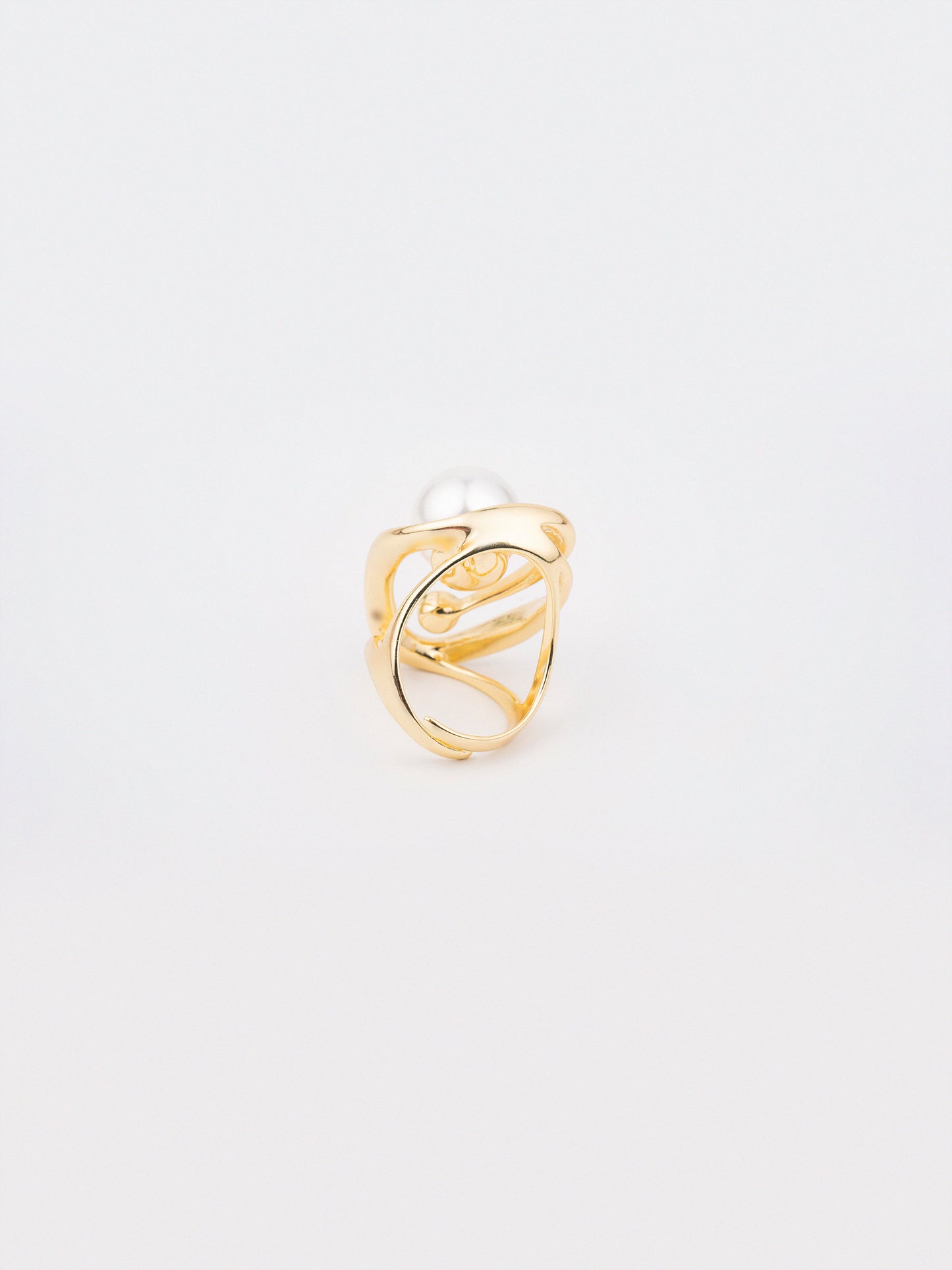 Orbit Pearl Ring