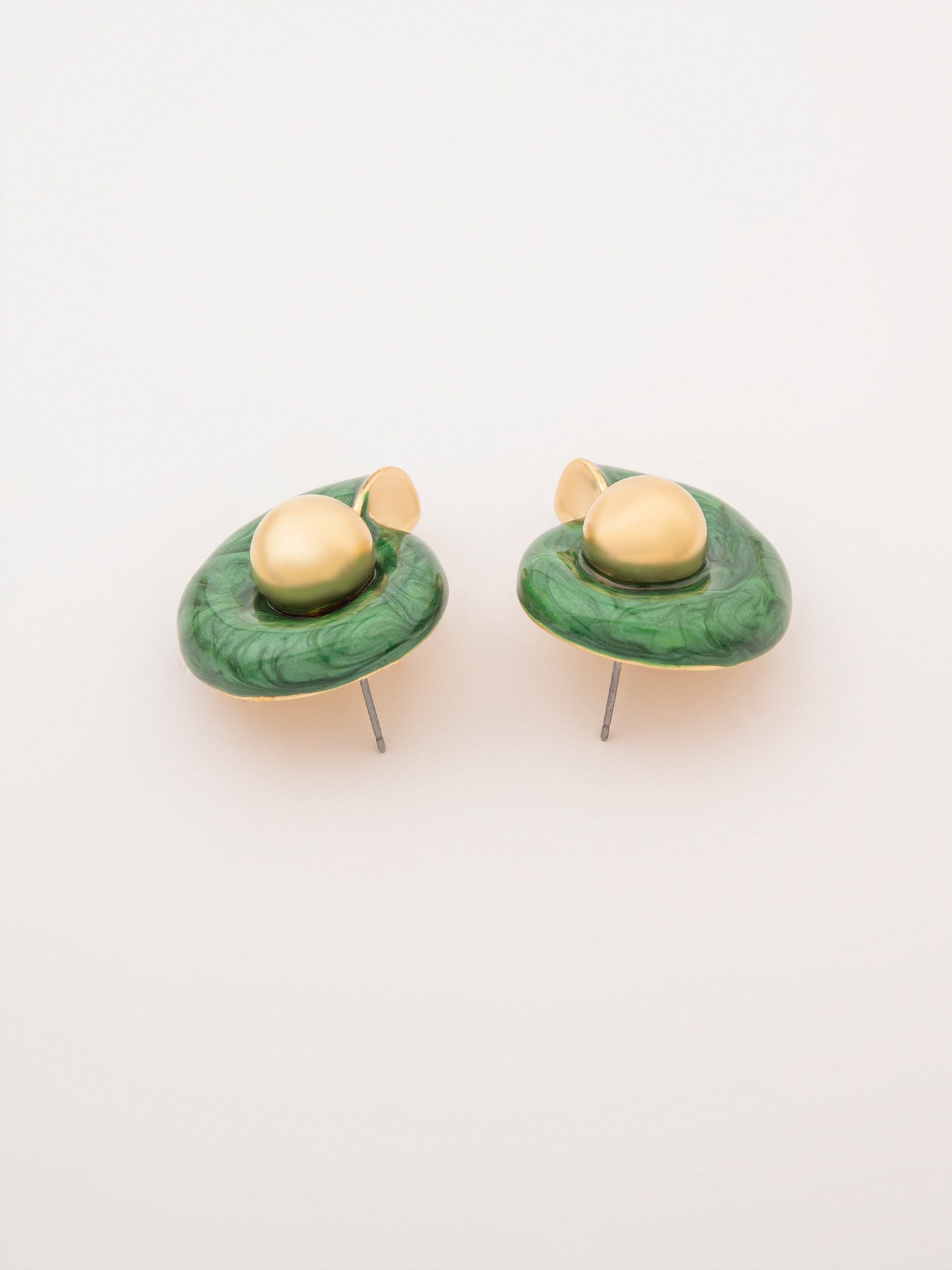 Spiral Studs