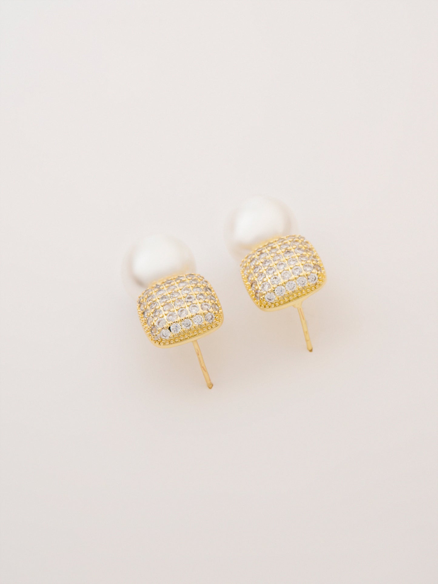 Pearl Studs