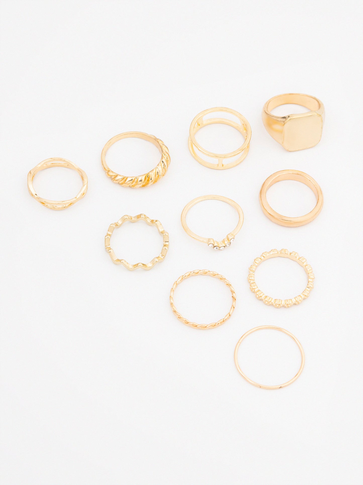Twisted Ring Set