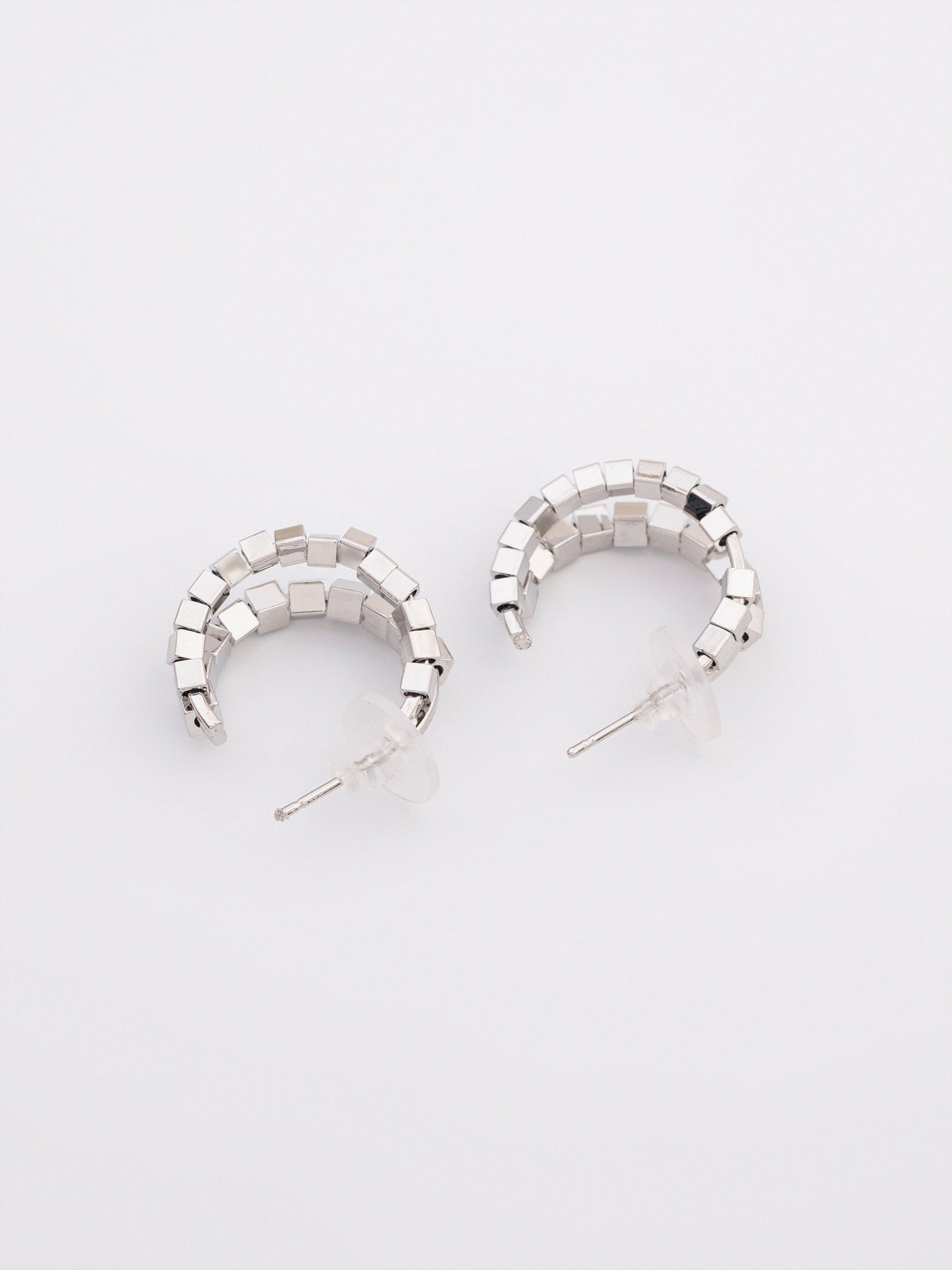 Curved Hoop Design