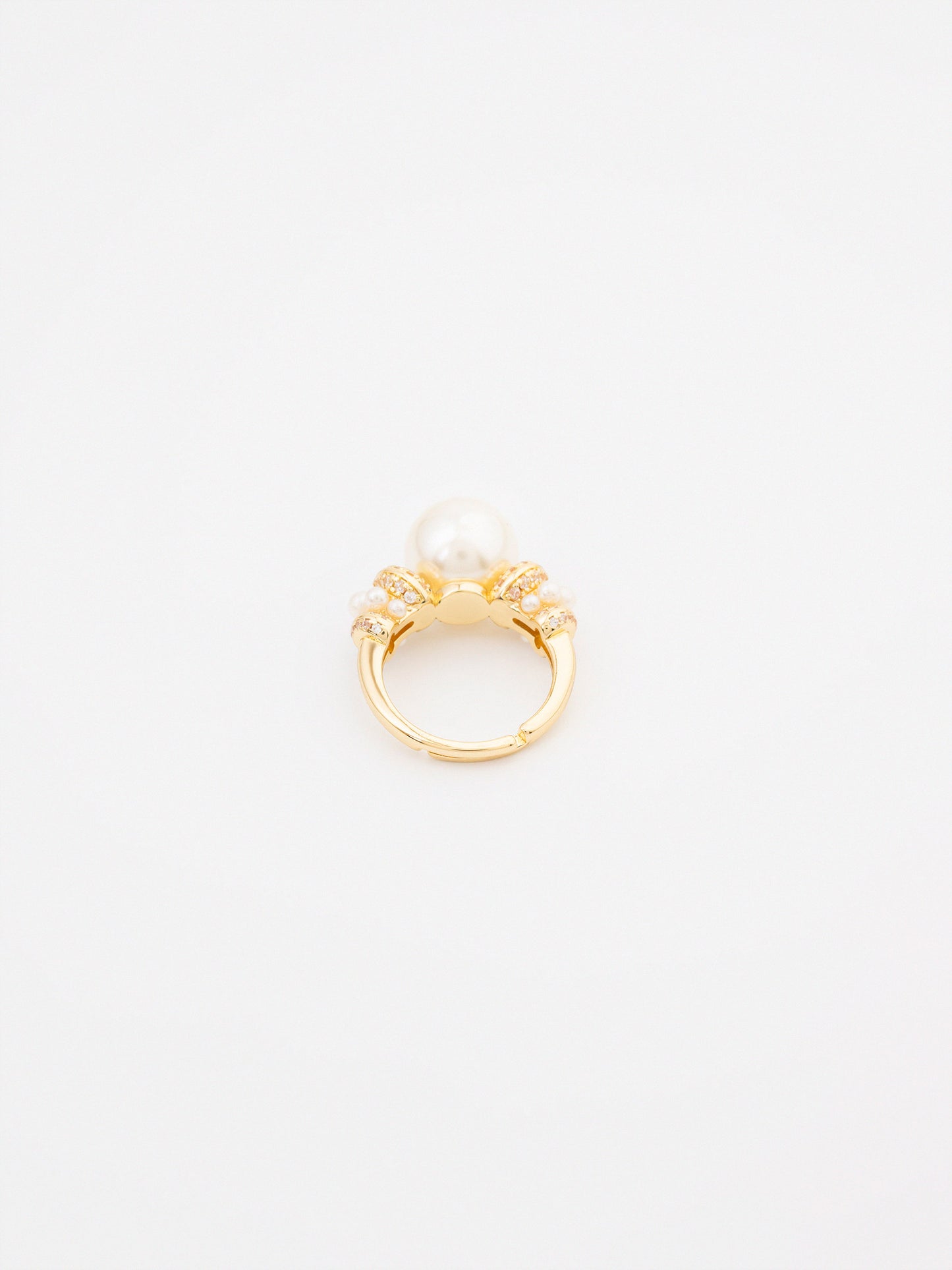 Pearl Ring