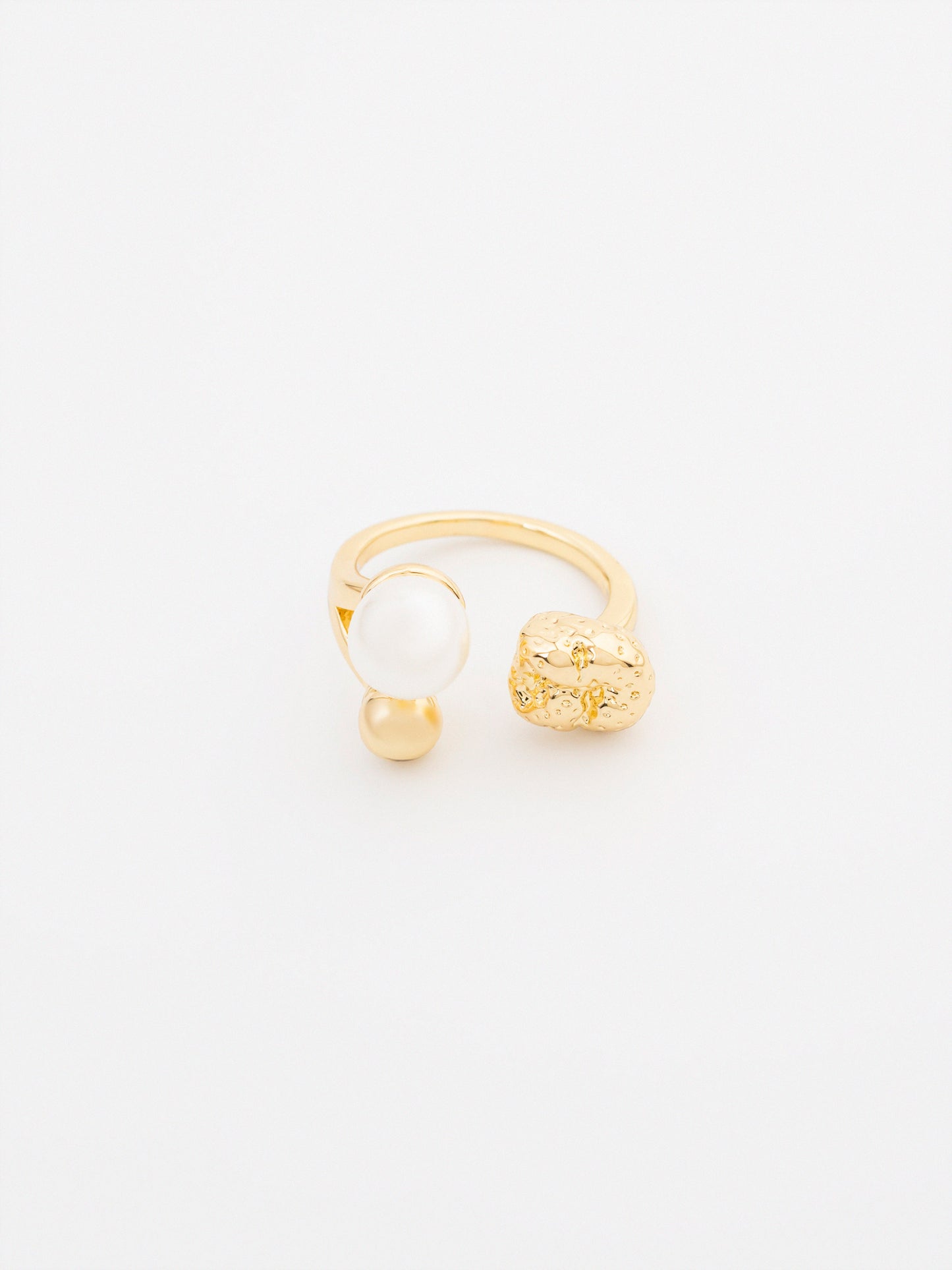 Sculpted Ring