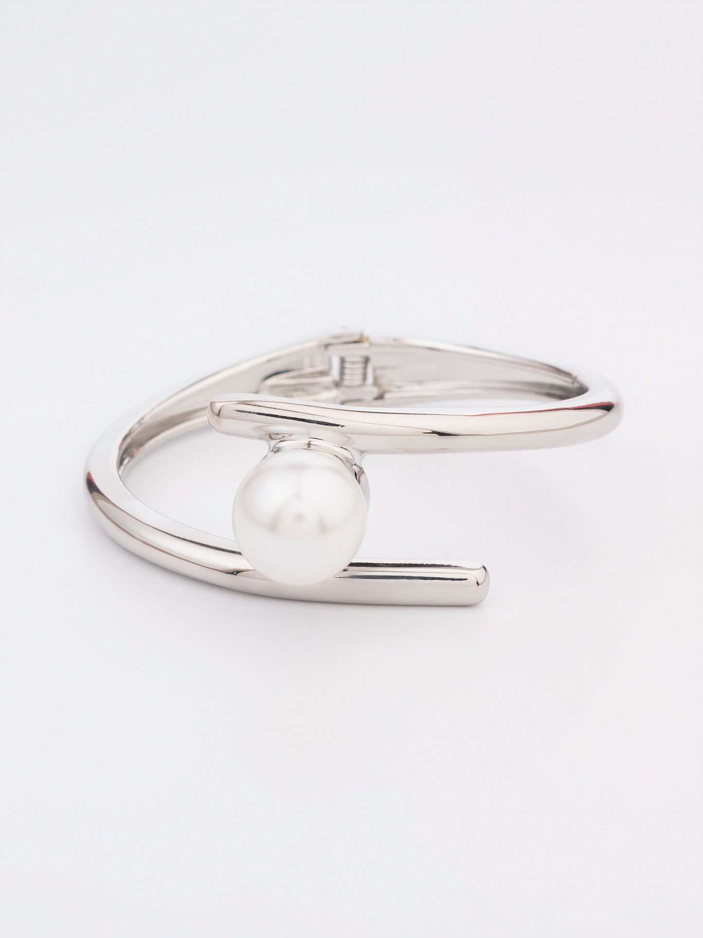 Pearl Open Bracelet