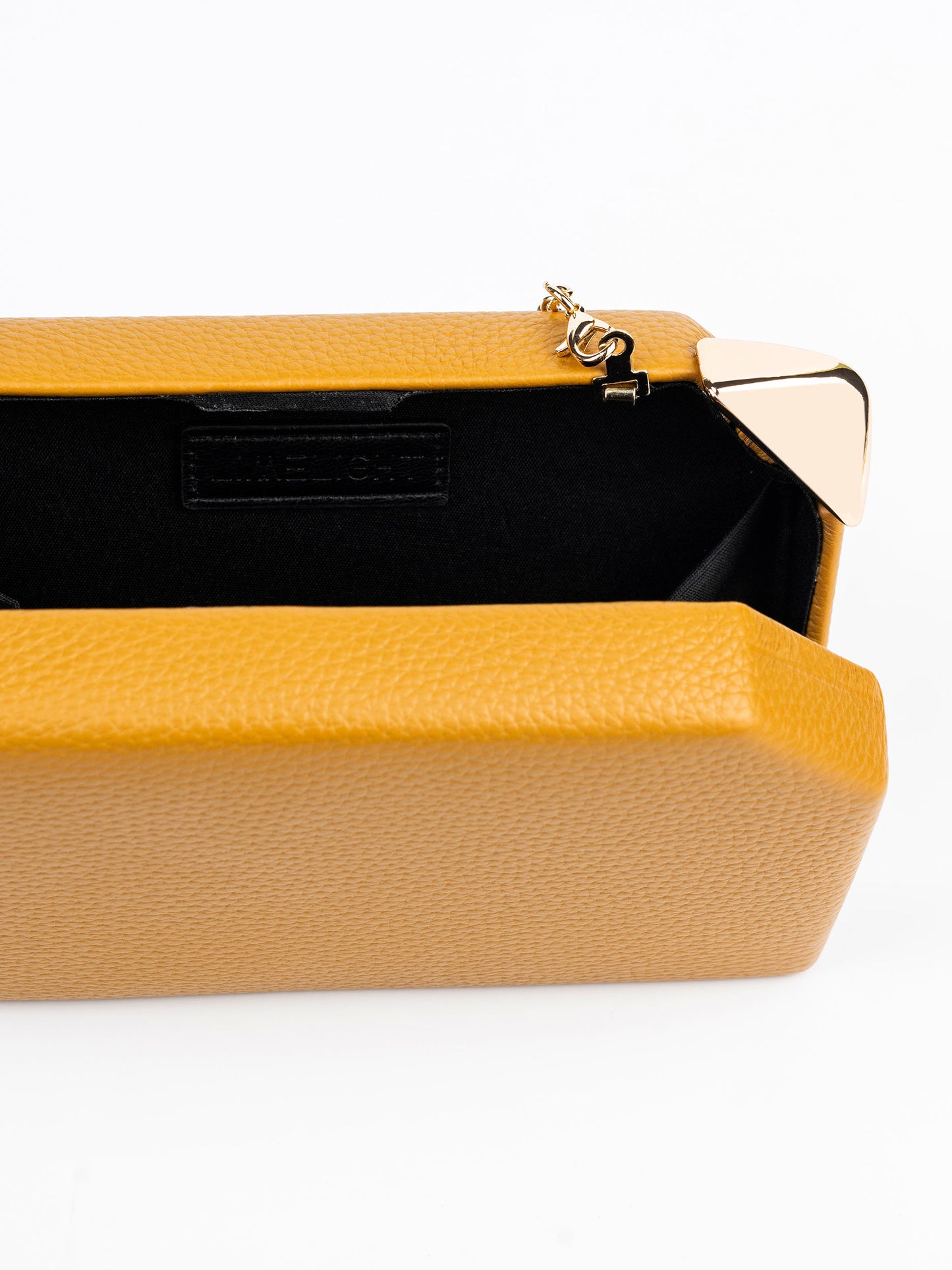 Box Clutch