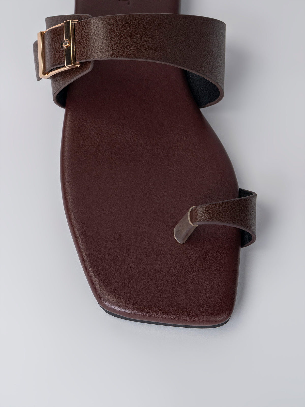 Buckle Ring Slides