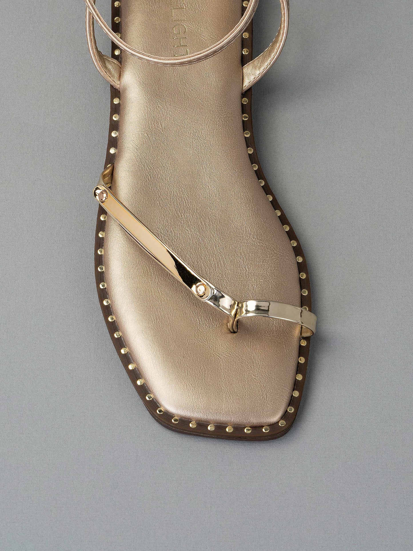 Toe Loop Sandals
