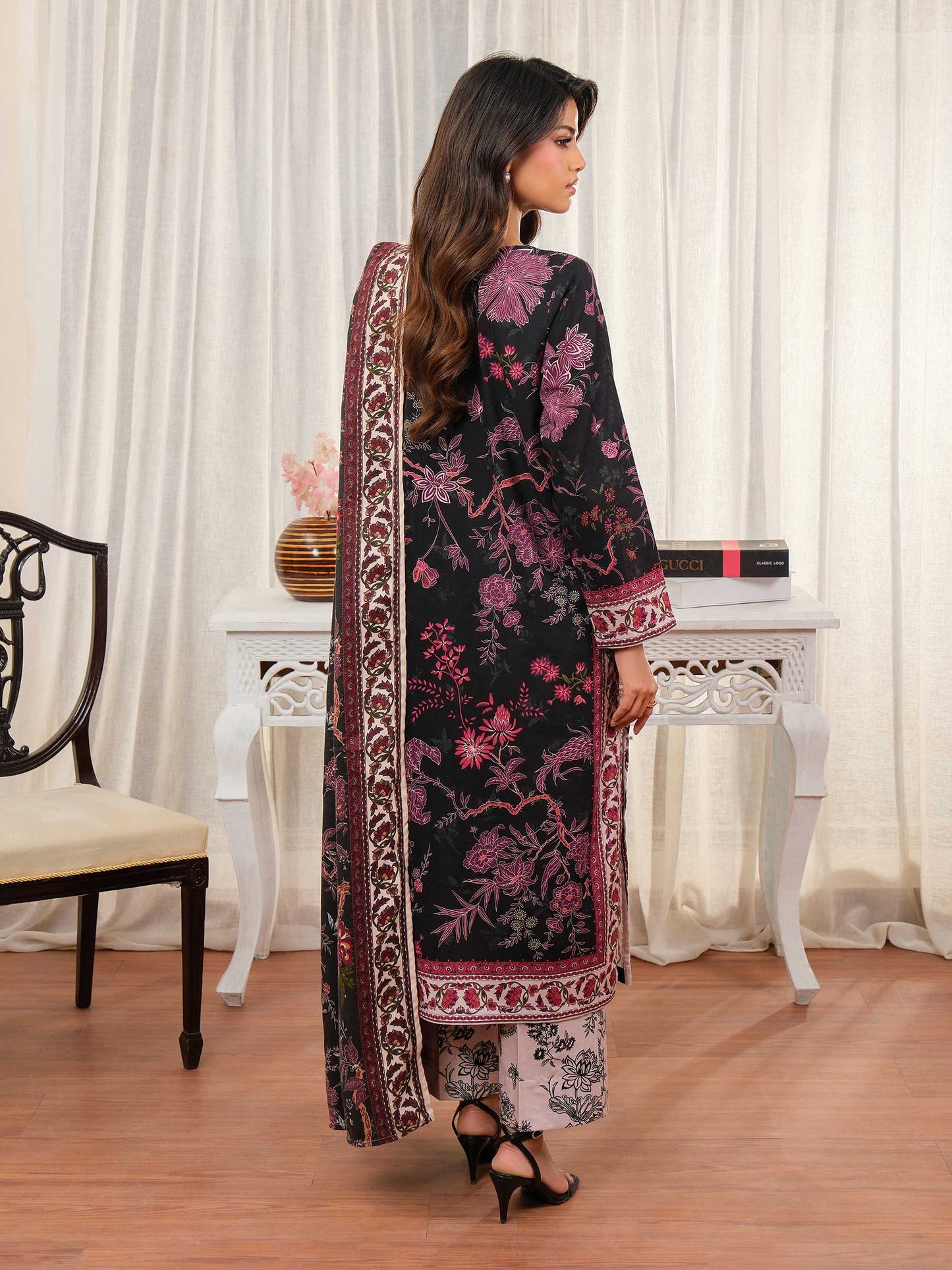3 Piece Khaddar Suit-Embroidered (Unstitched)