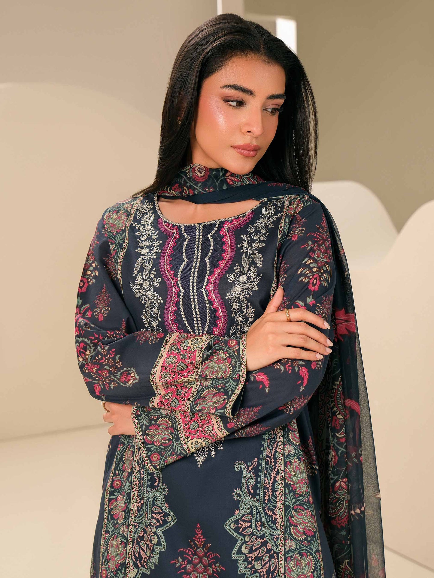 3 Piece Lawn Suit-Embroidered (Unstitched)