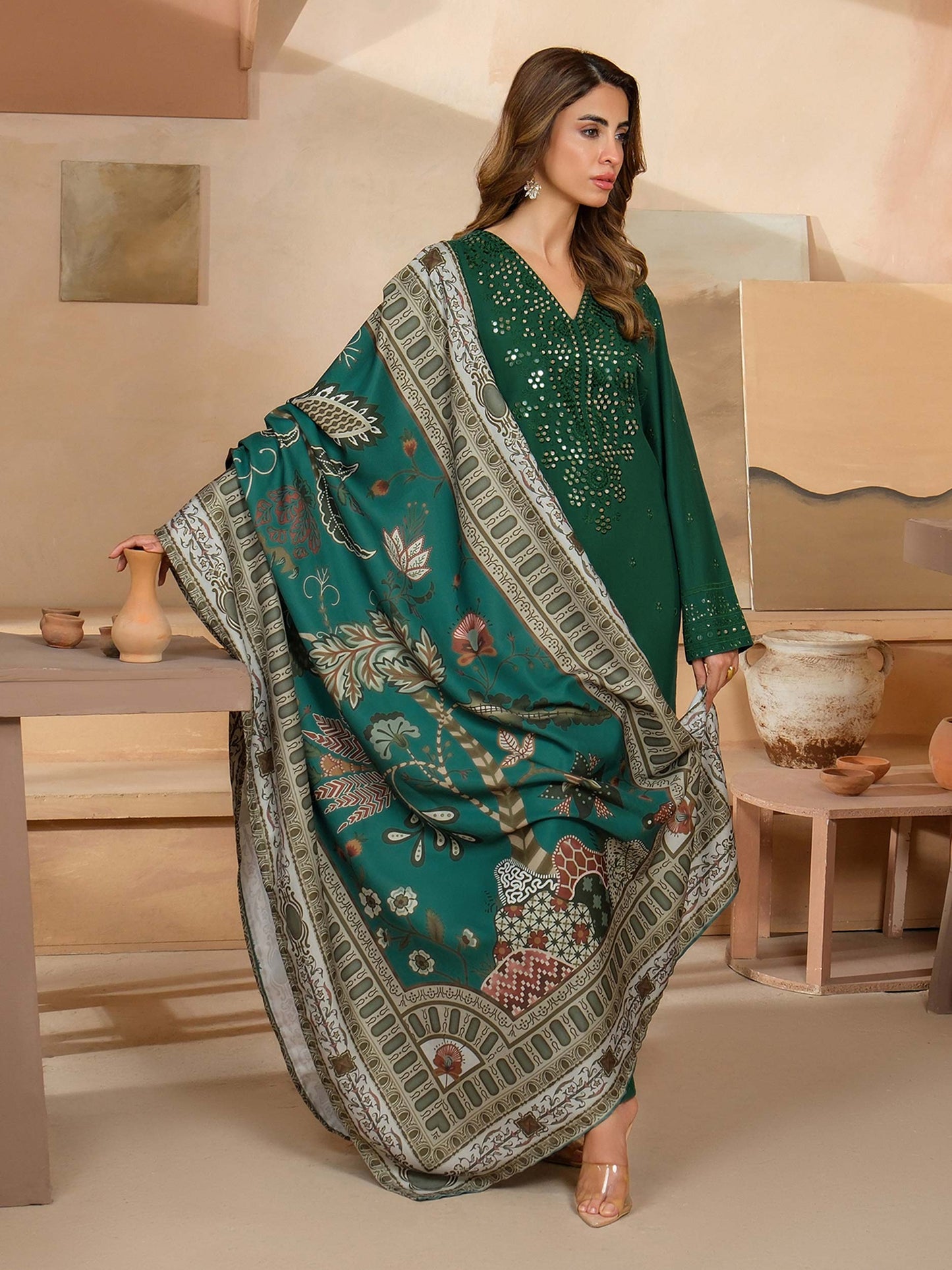 3 Piece Khaddar Suit-Embroidered (Unstitched)
