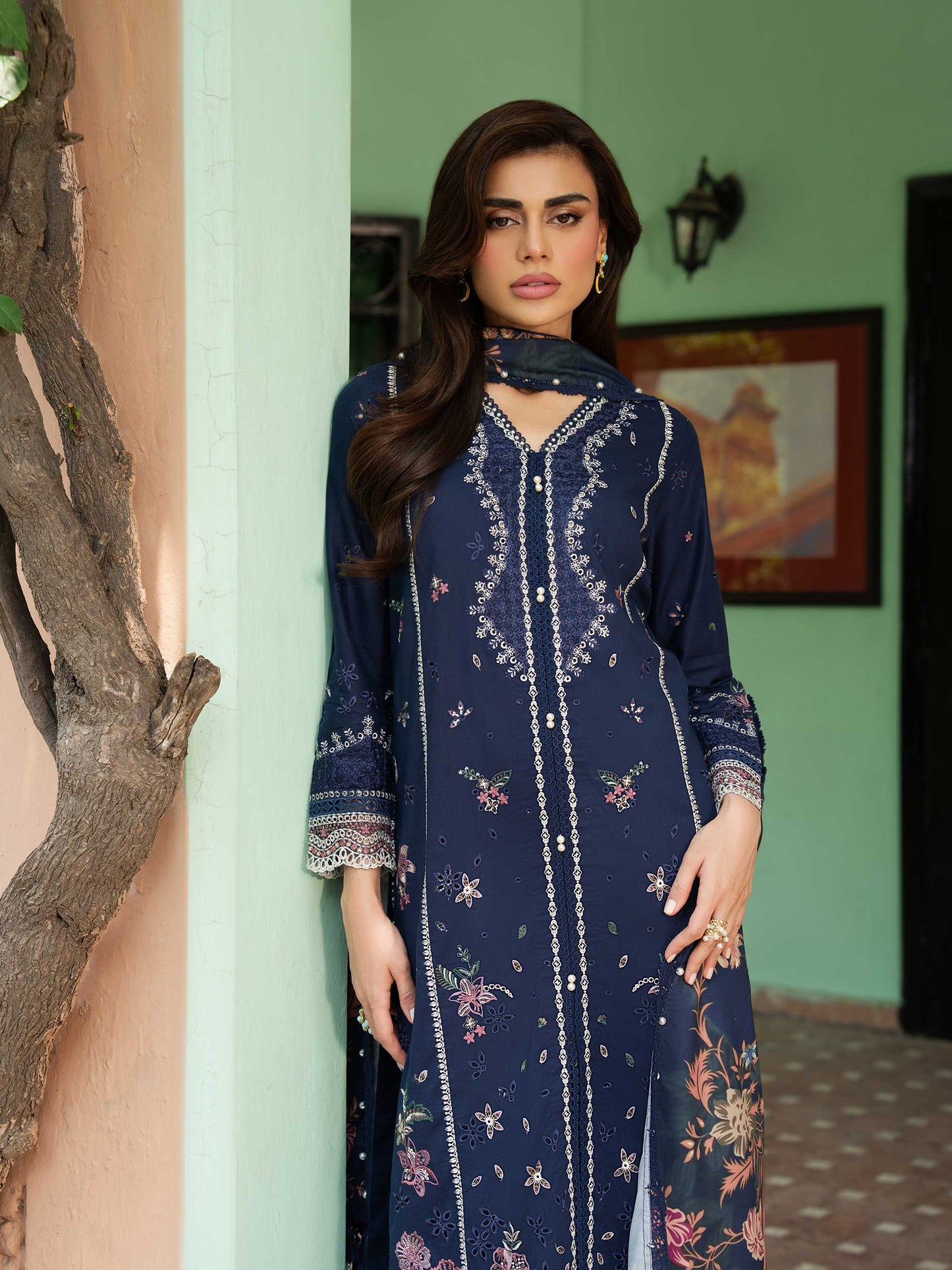 3 Piece Khaddar Suit-Embroidered (Unstitched)