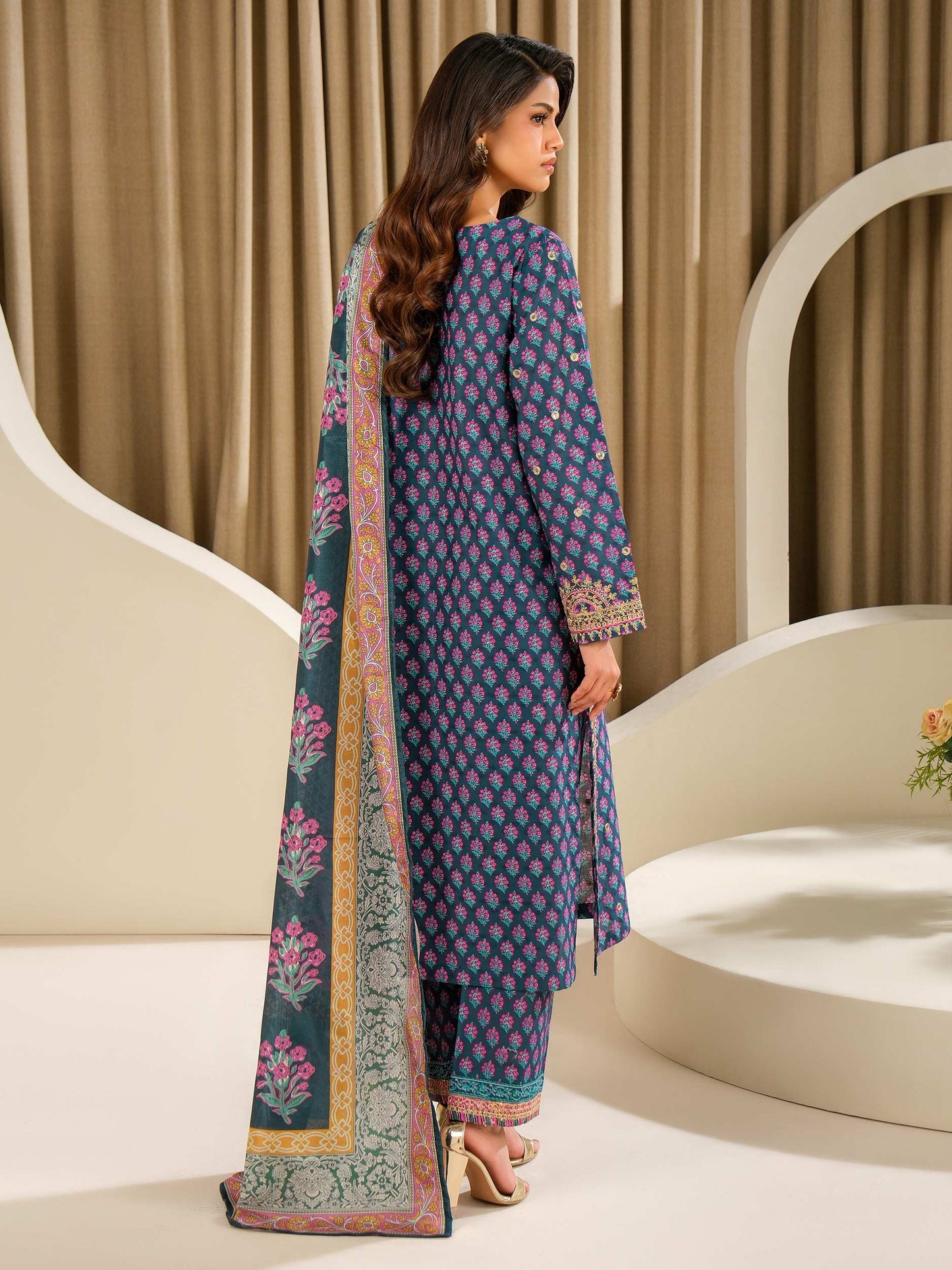 3 Piece Lawn Suit-Embroidered (Unstitched)