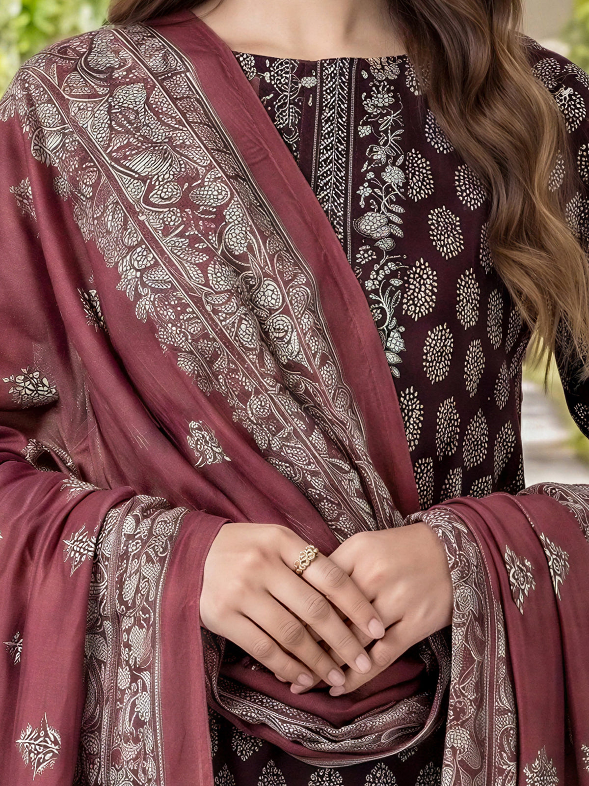 3 Piece Khaddar Suit (Unstitched)