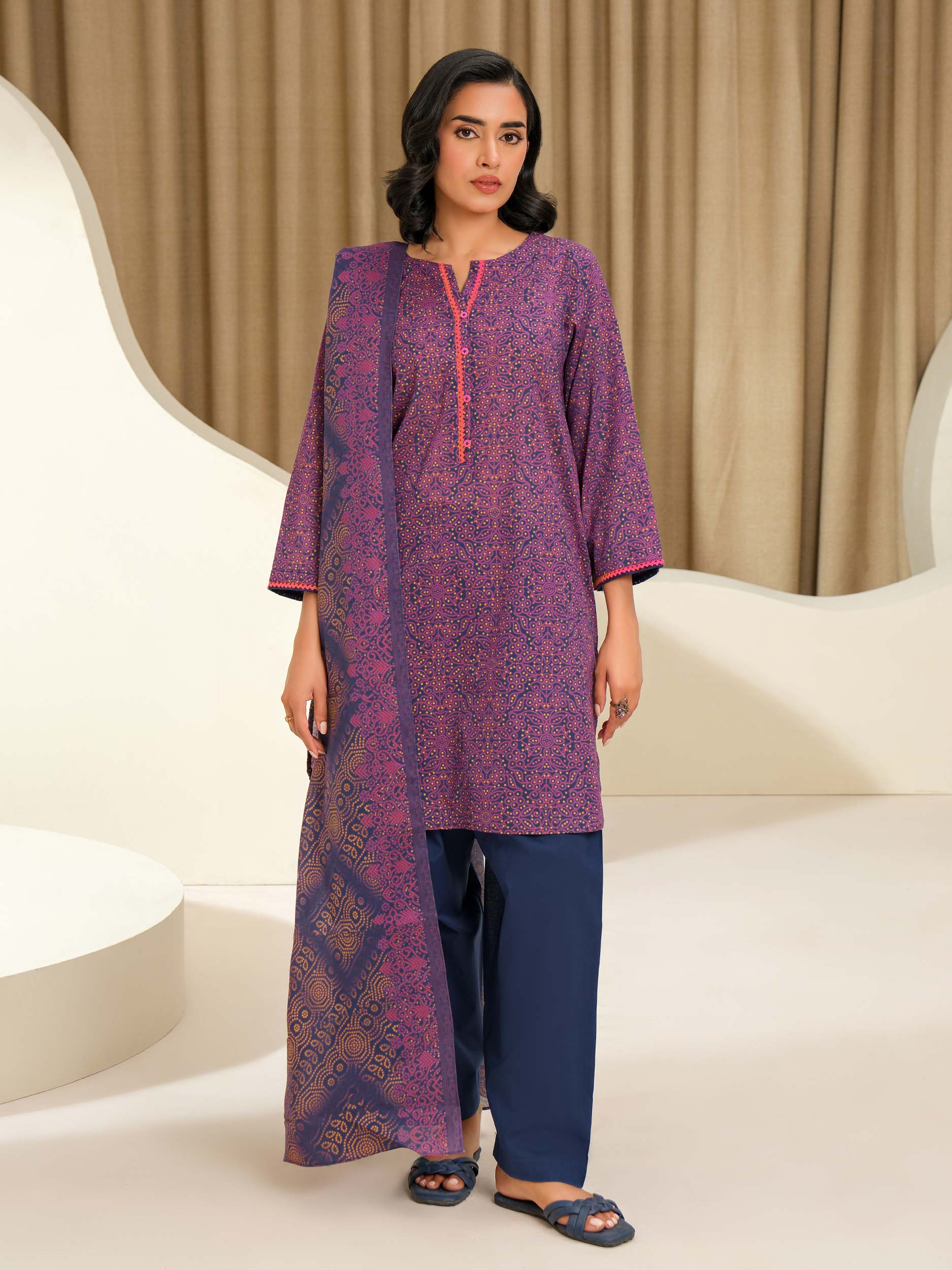 Printed Suits Low Price Lawn Suits Wholesale Lawn Suits In