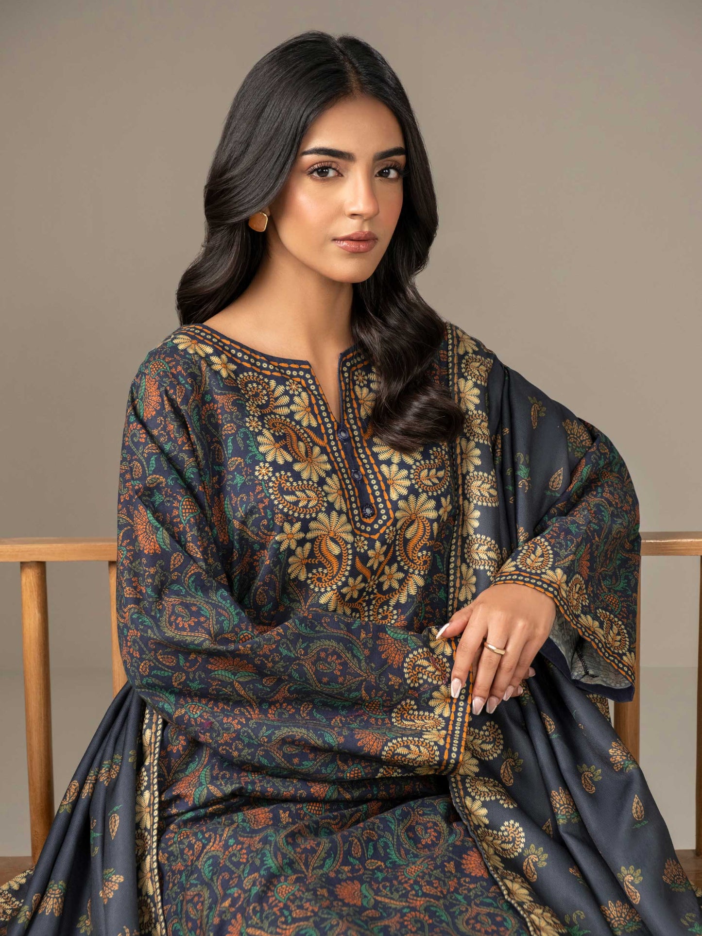 3 Piece Khaddar Suit-Printed (Unstitched)