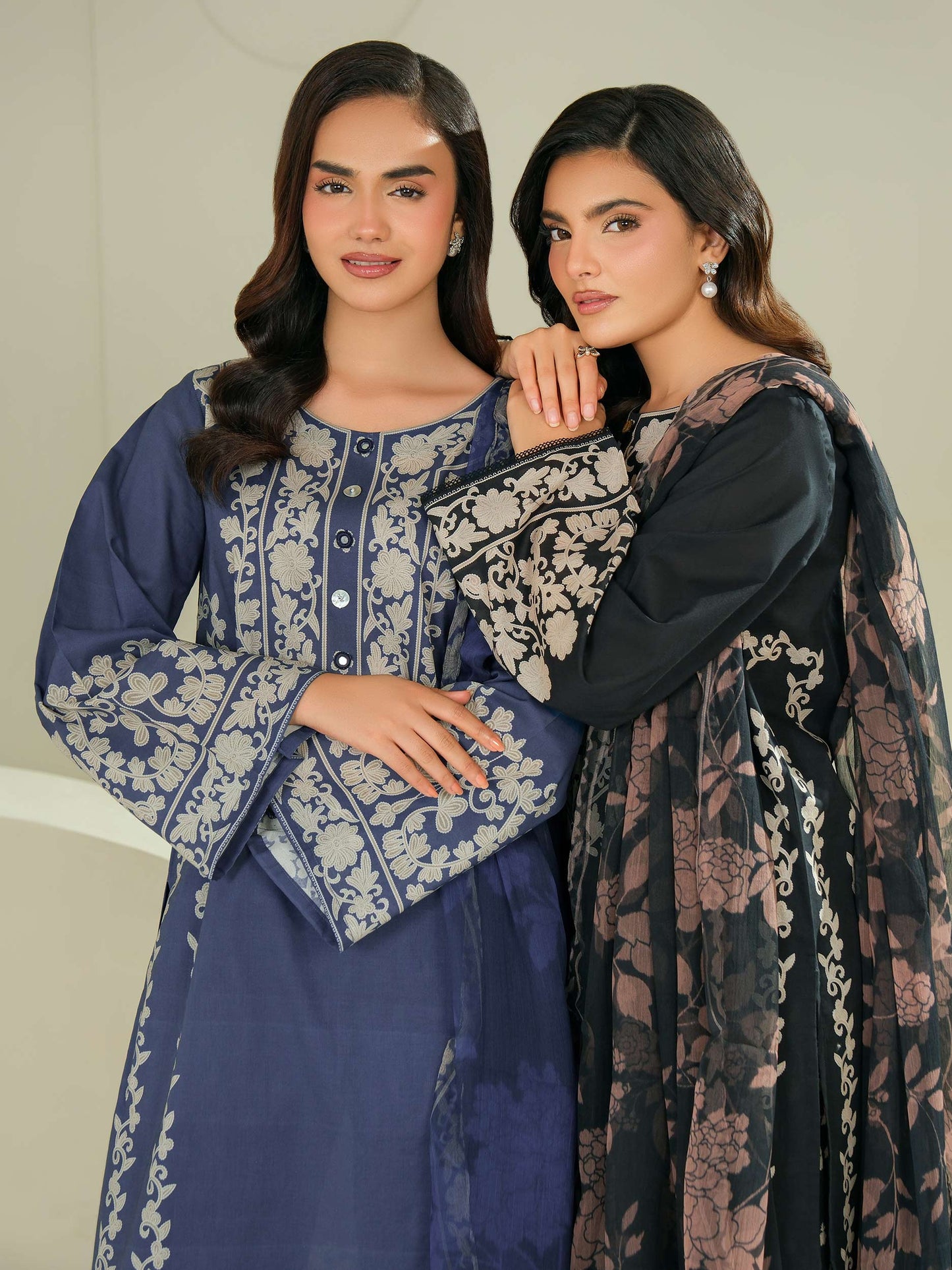 3 Piece Lawn Suit-Printed (Unstitched)