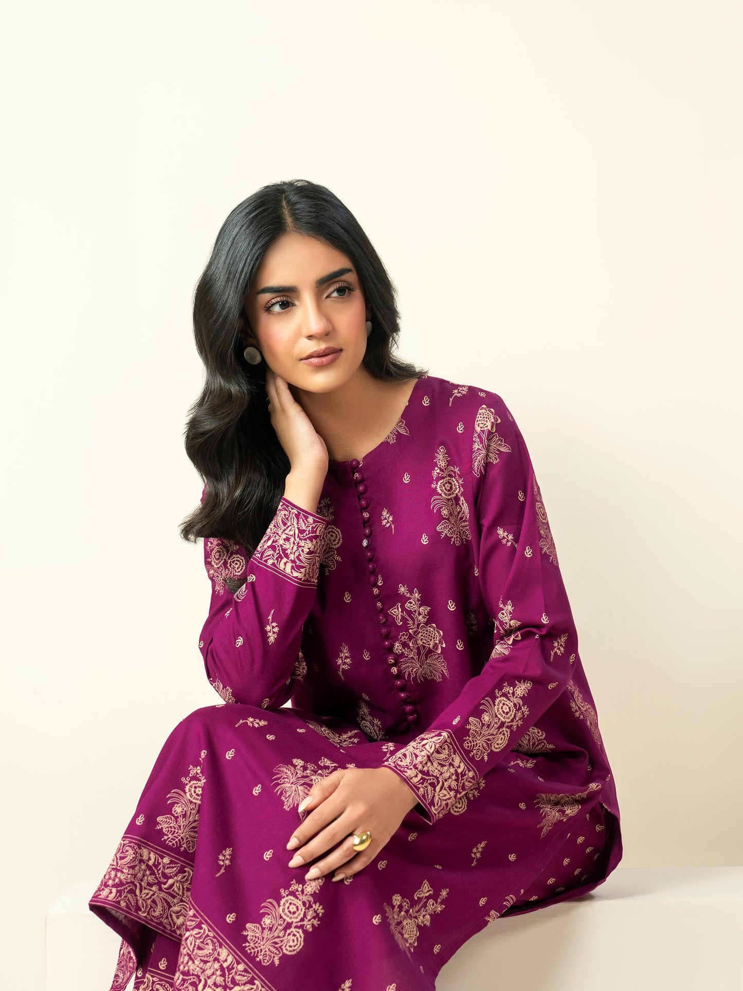 2 Piece Khaddar Suit-Printed (Unstitched)